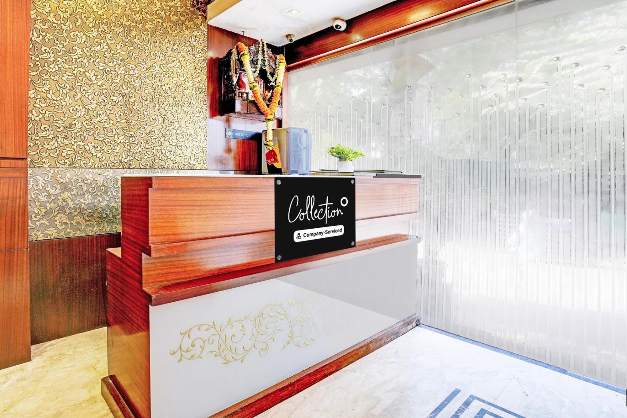 Super Collection O Airport Metro Andheri East
