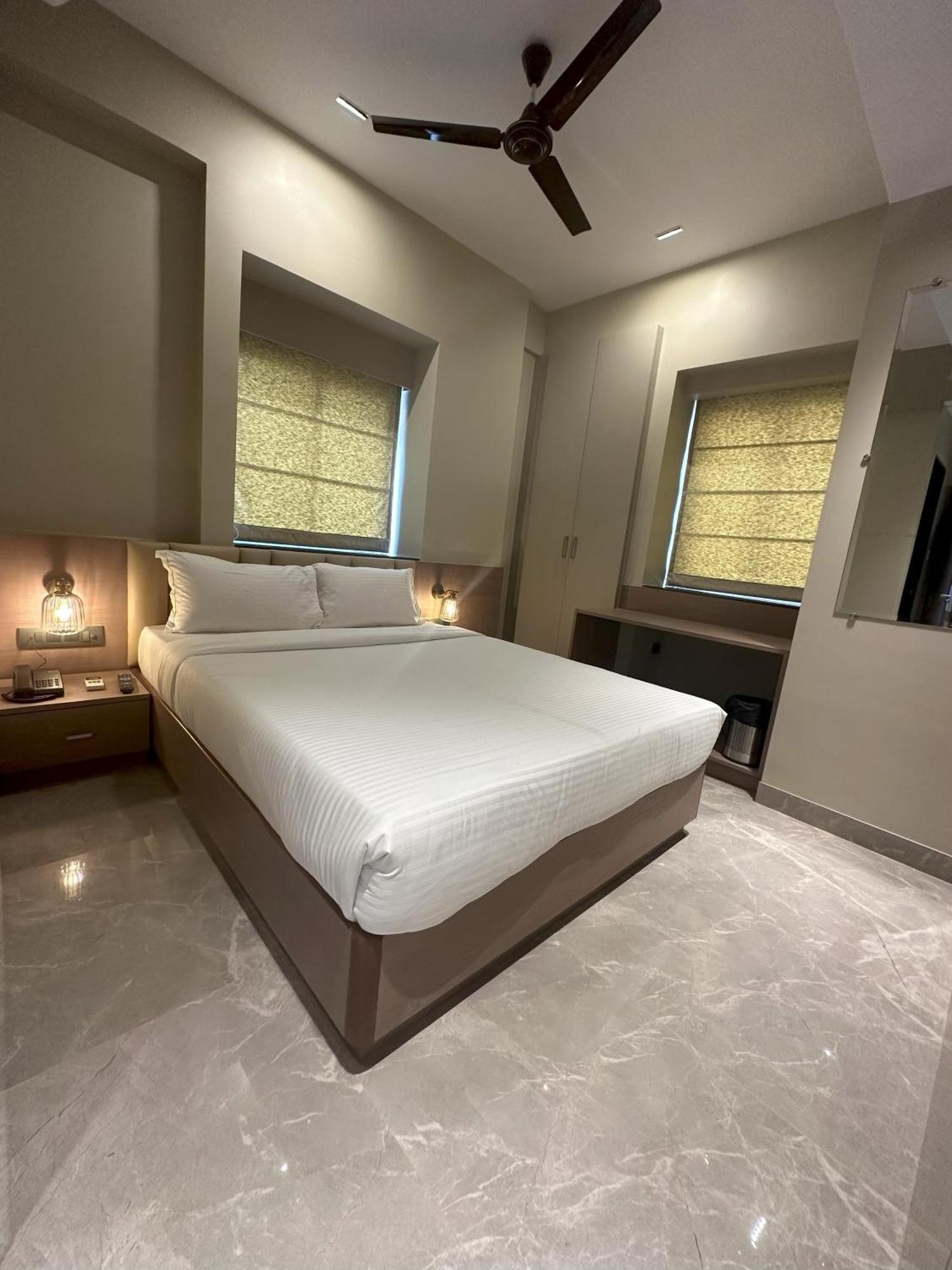 The Falcon 3* Mumbai