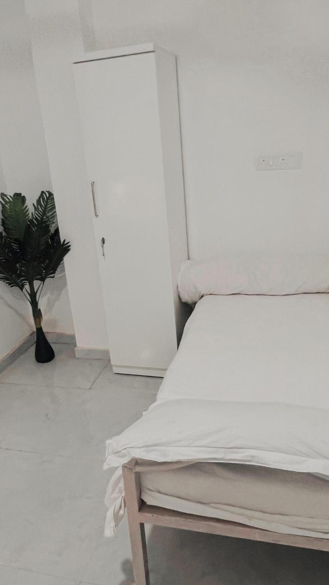 Villa Friends And Family Group Villa- Borivali West