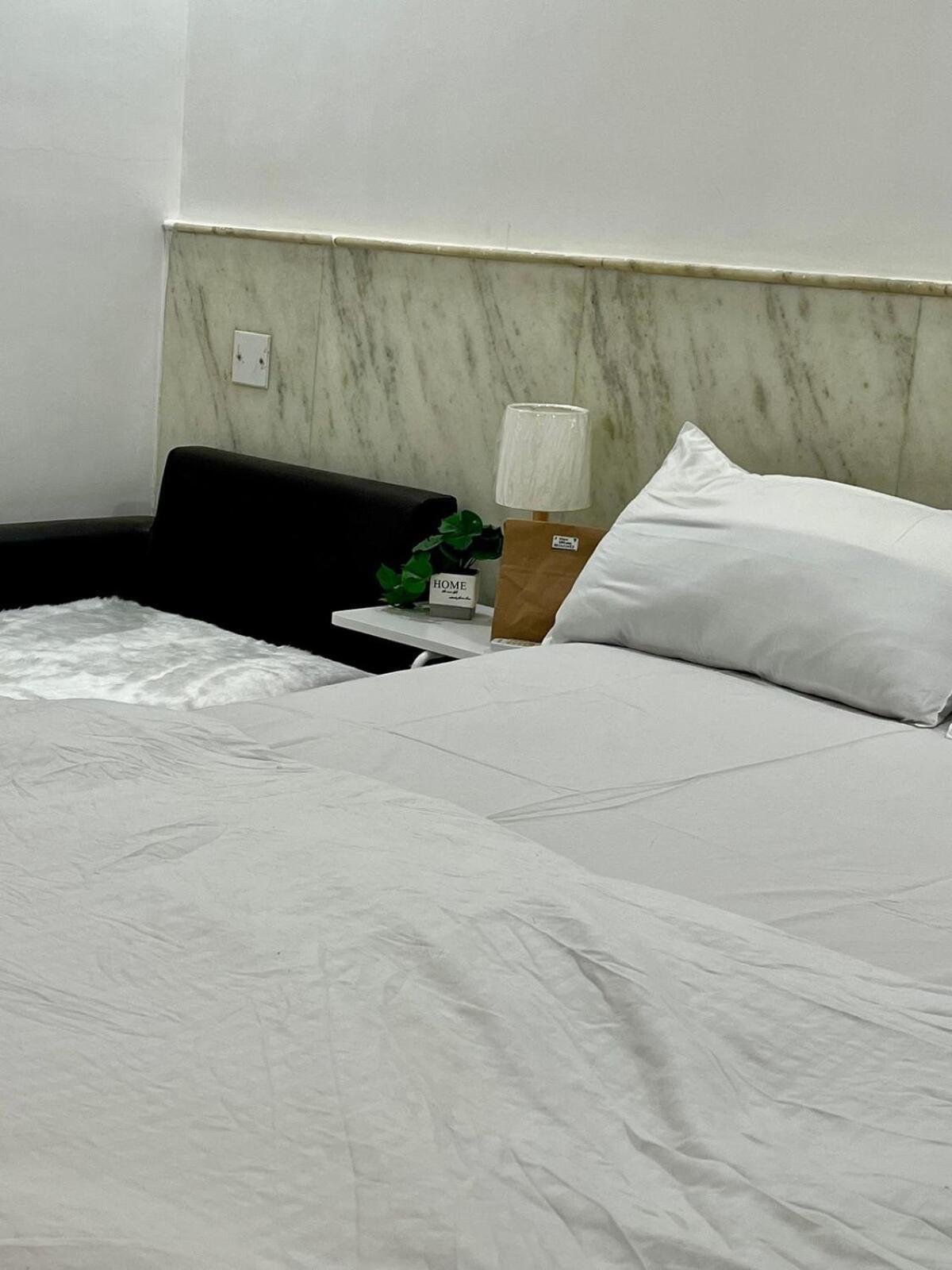 Friends And Family Group Villa- Borivali West Villa