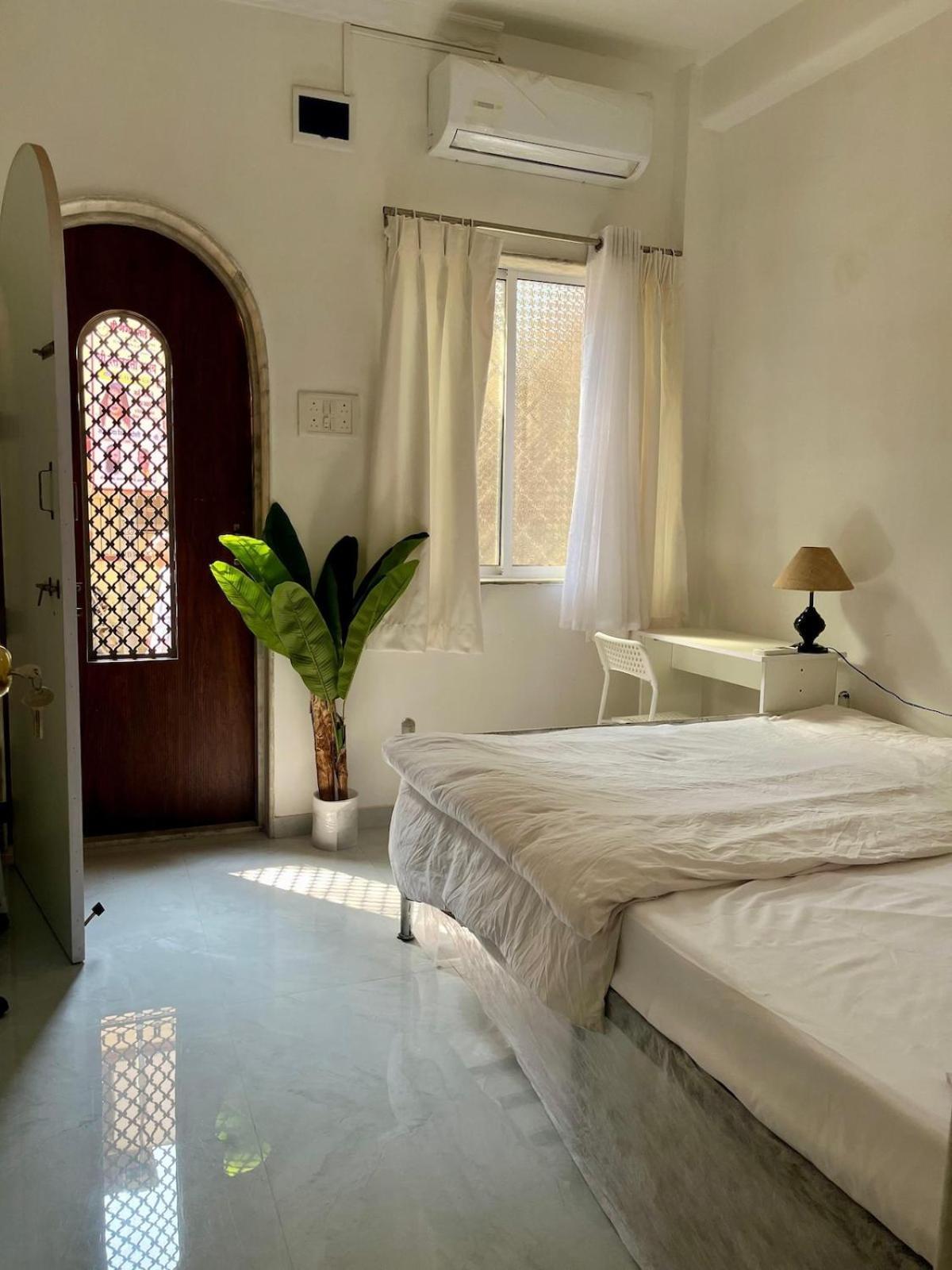 Friends And Family Group Villa- Borivali West Villa
