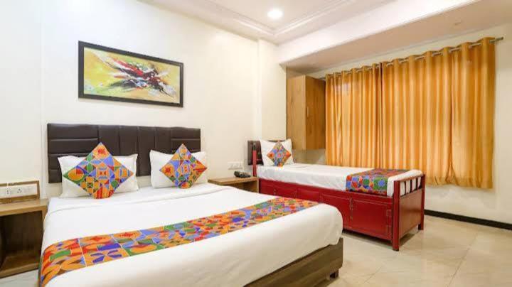Aksa Near Juhu 3*