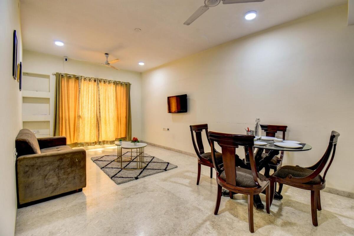 1 Private Bedroom In A 2bhk Near Bkc & Jio Center Apartment