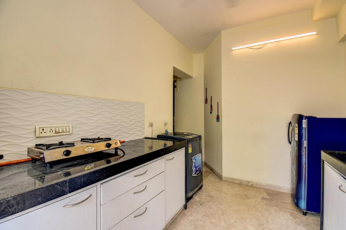 1 Private Bedroom In A 2bhk Near Bkc & Jio Center Apartment