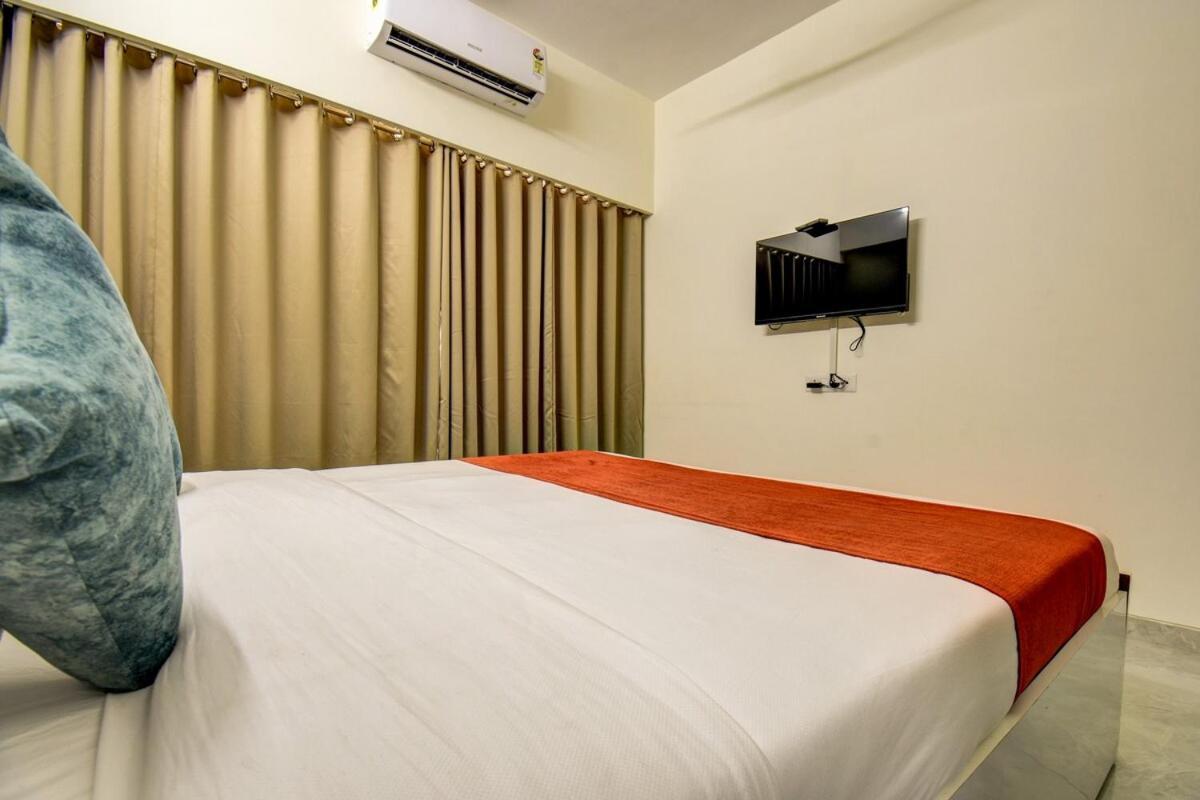 Apartment Modern 2bhk Shreyas In Kalina Near Bkc