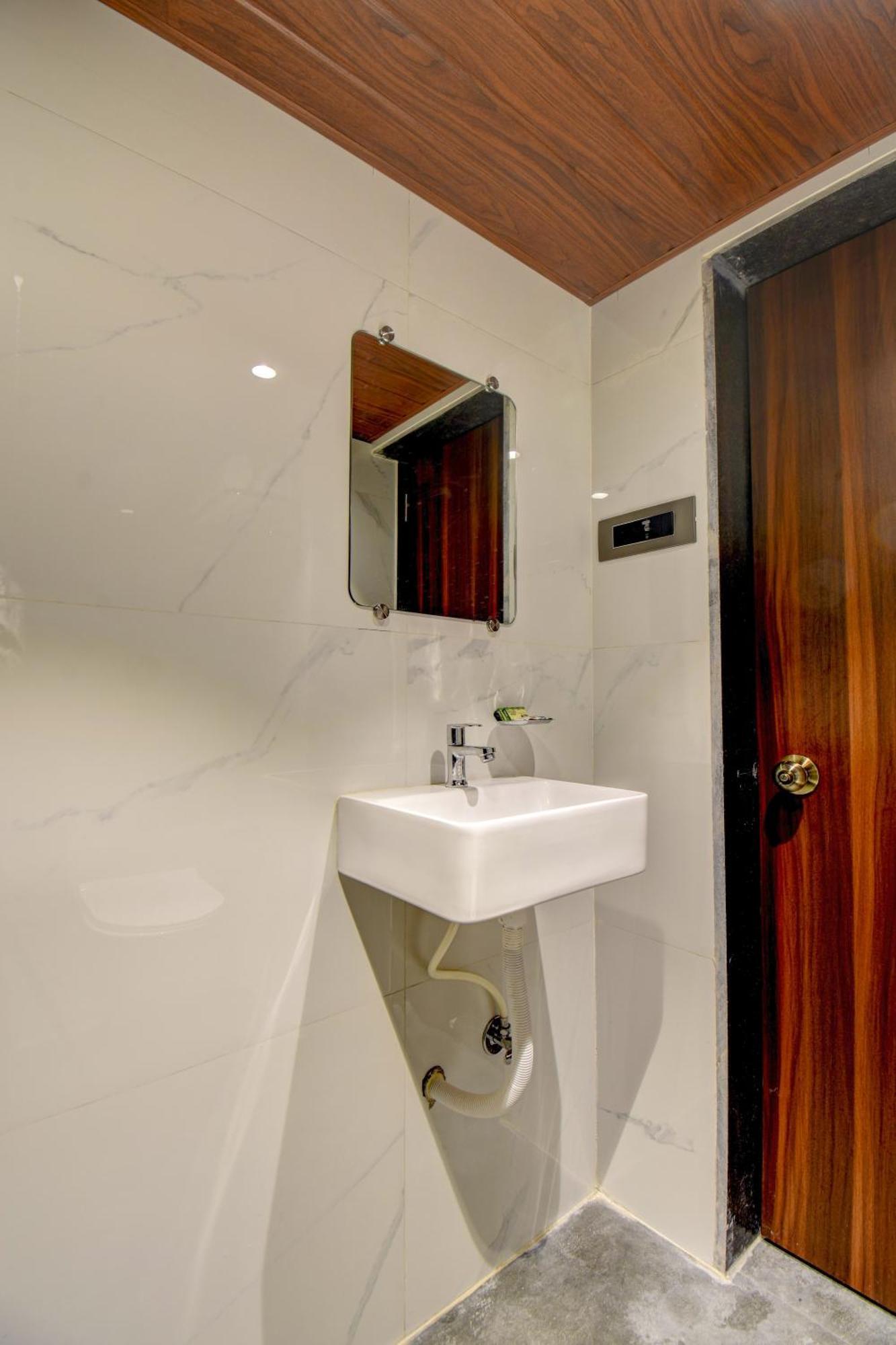 Hotel Majestic Crest Sakinaka Mumbai