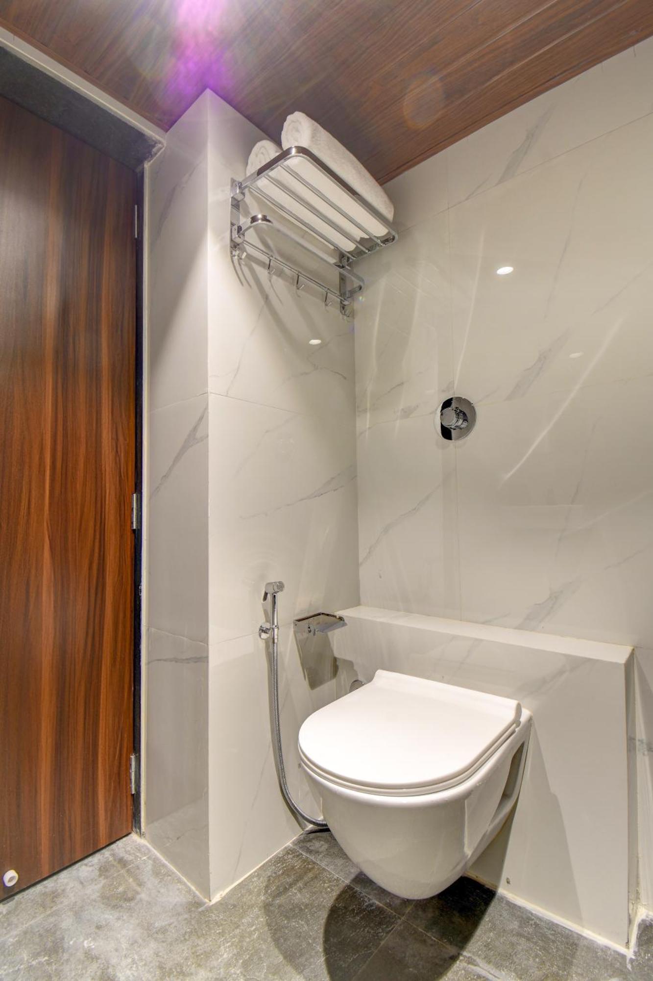 Hotel Majestic Crest Sakinaka 3*