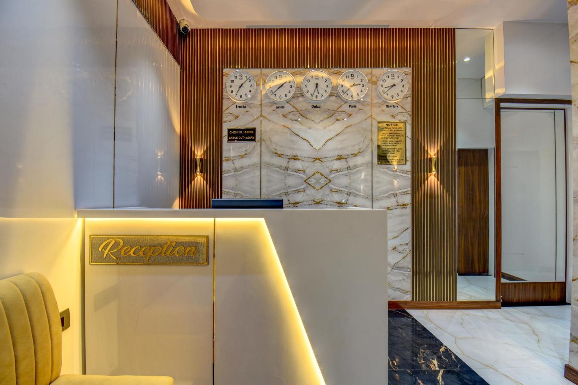 Majestic Crest Sakinaka Hotel 3*