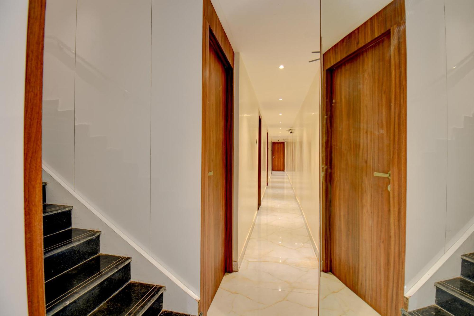 Hotel Majestic Crest Sakinaka