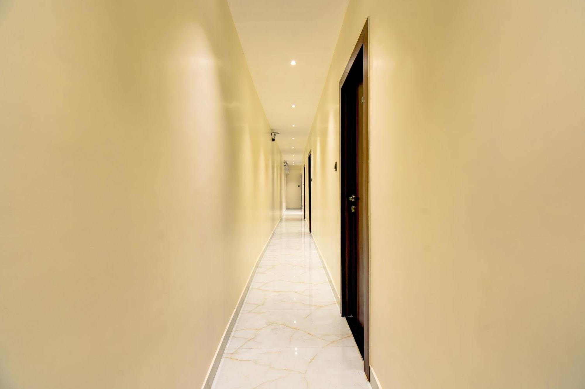 Majestic Crest Sakinaka Hotel 3*