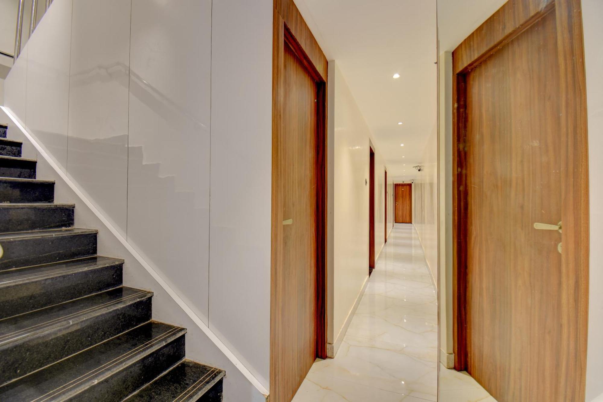 Majestic Crest Sakinaka 3* Mumbai