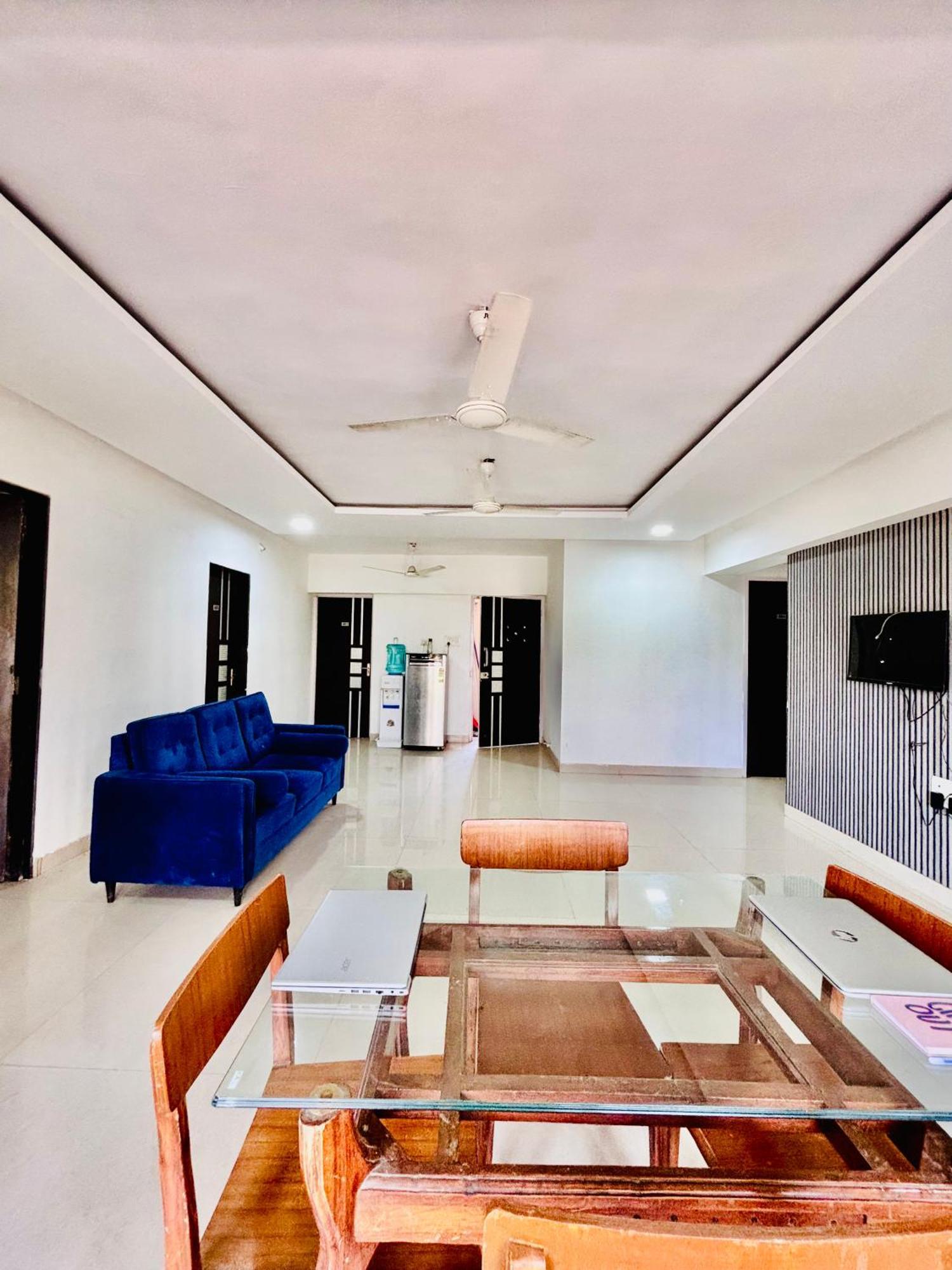 Bed & Breakfast Rio House Service Malad Mumbai