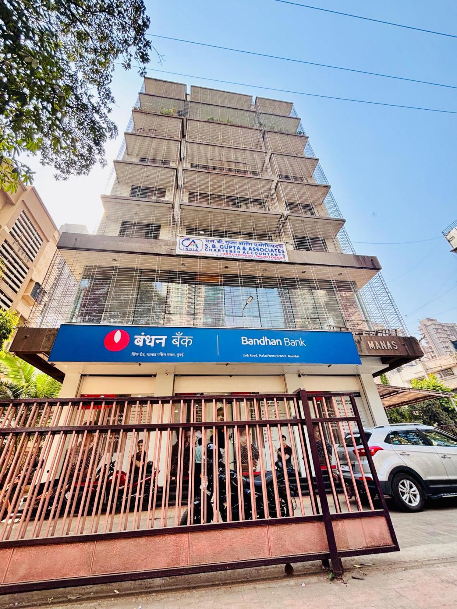 Rio House Service Malad *