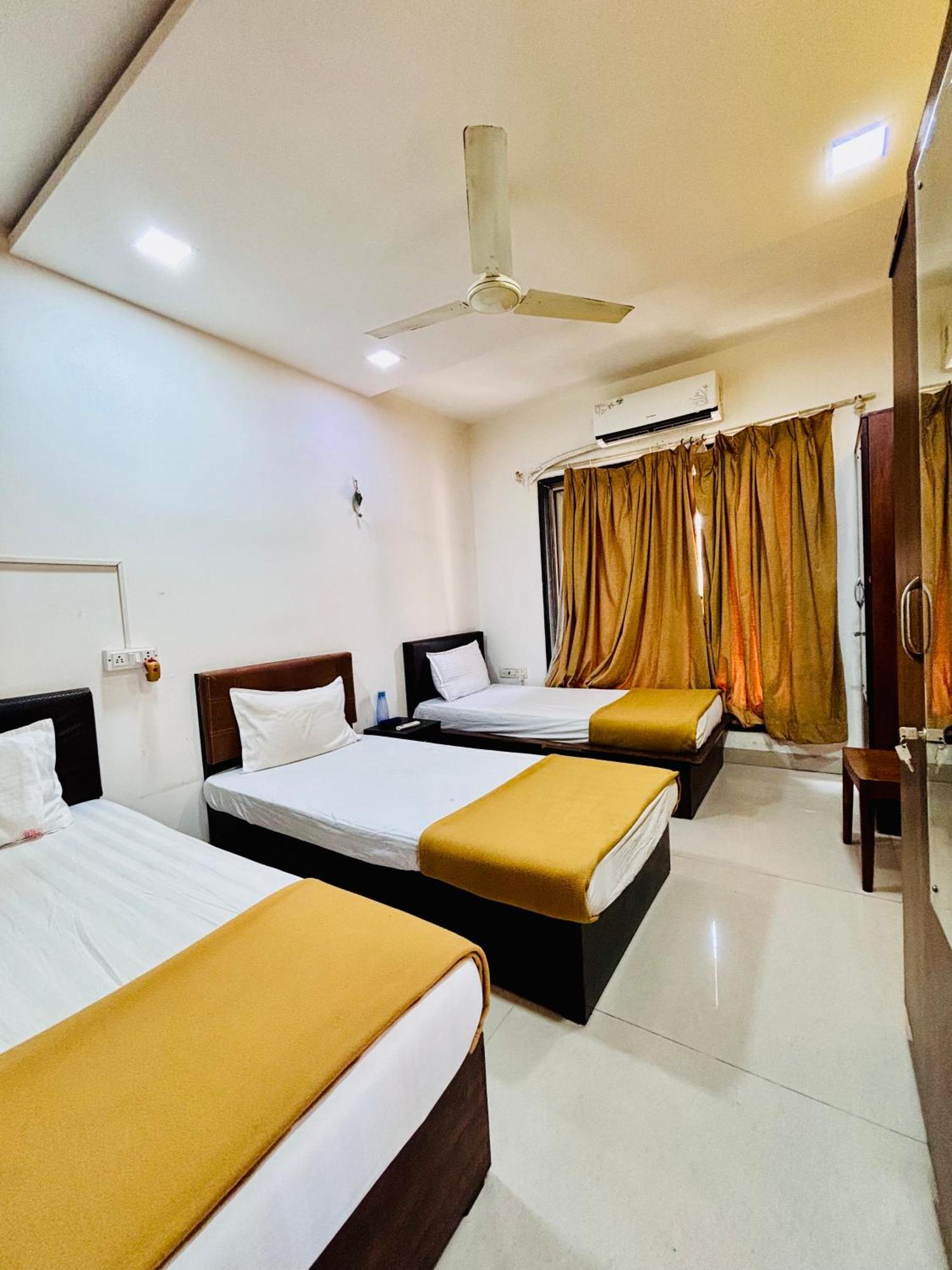 Rio House Service Malad Mumbai