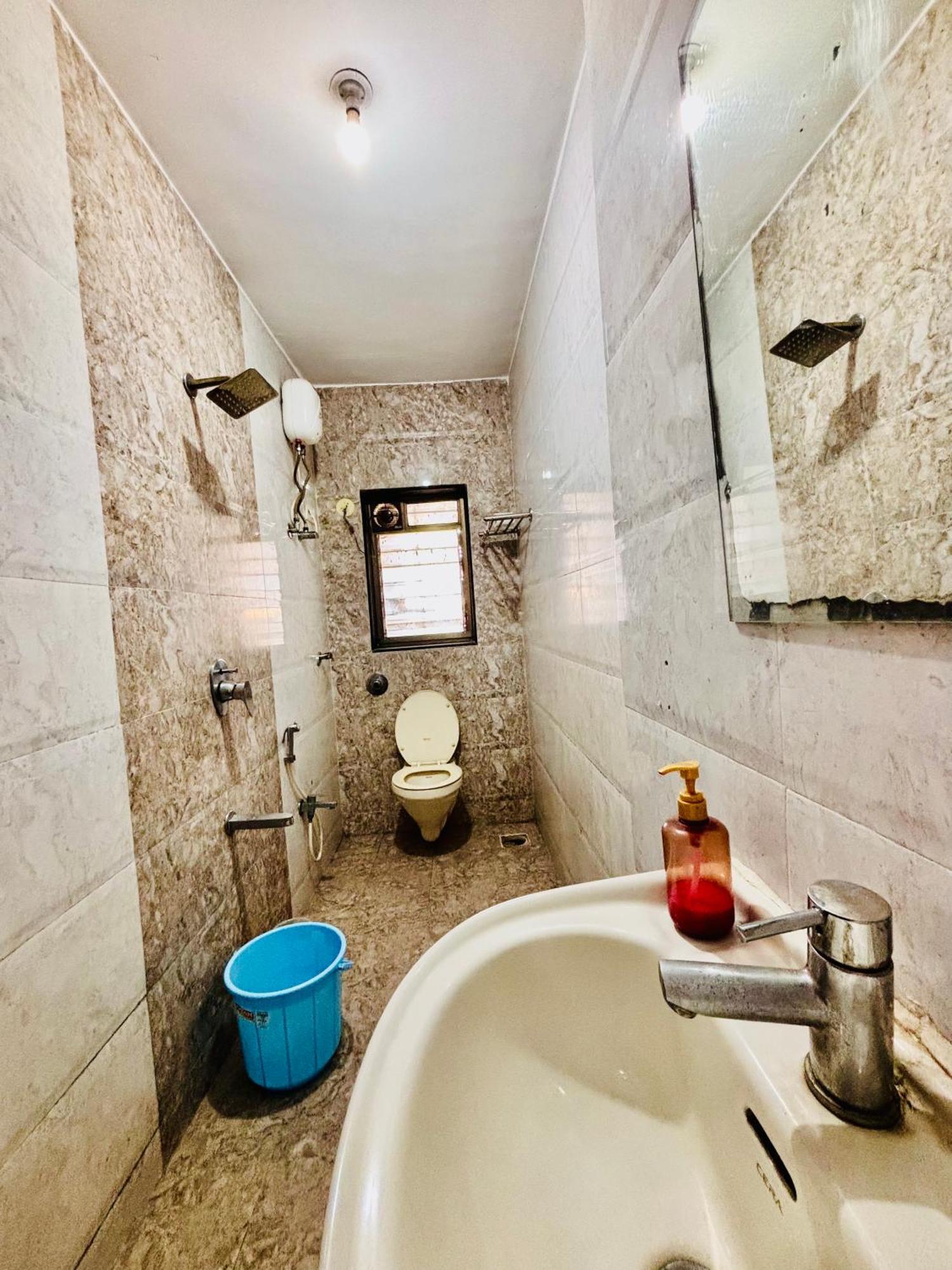 Rio House Service Malad Bed & Breakfast *