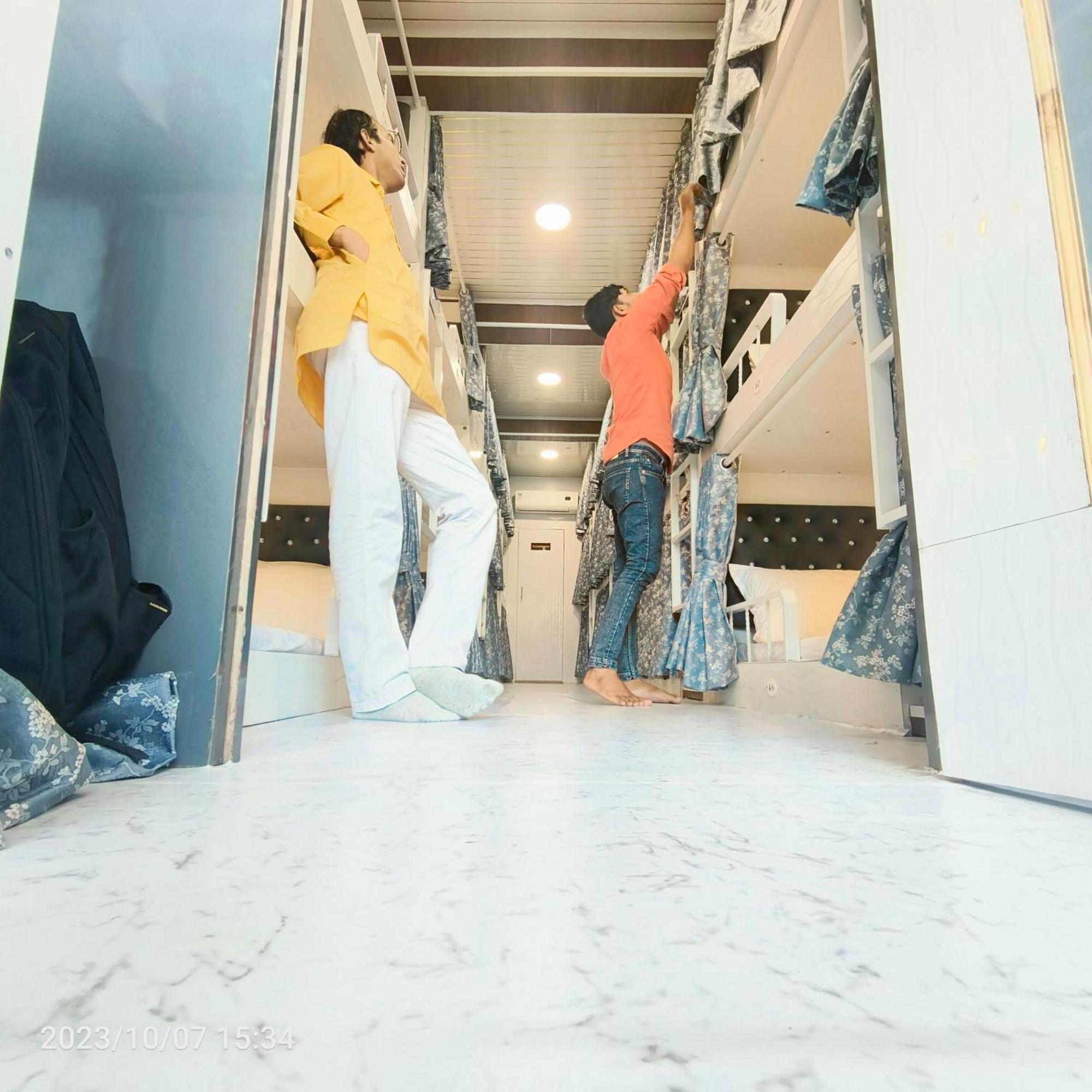 Guest house Marol Metro Mumbai