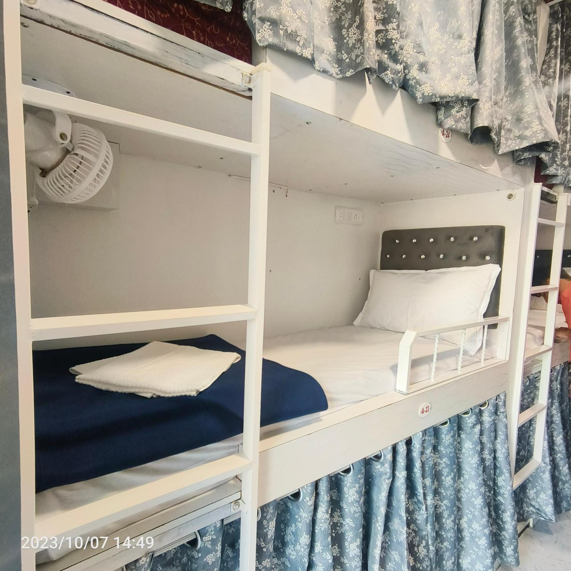 Marol Metro Guest house