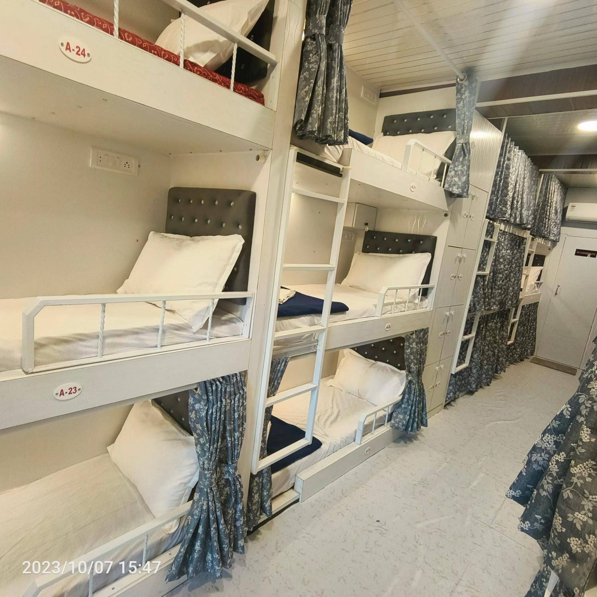 Marol Metro Guest house