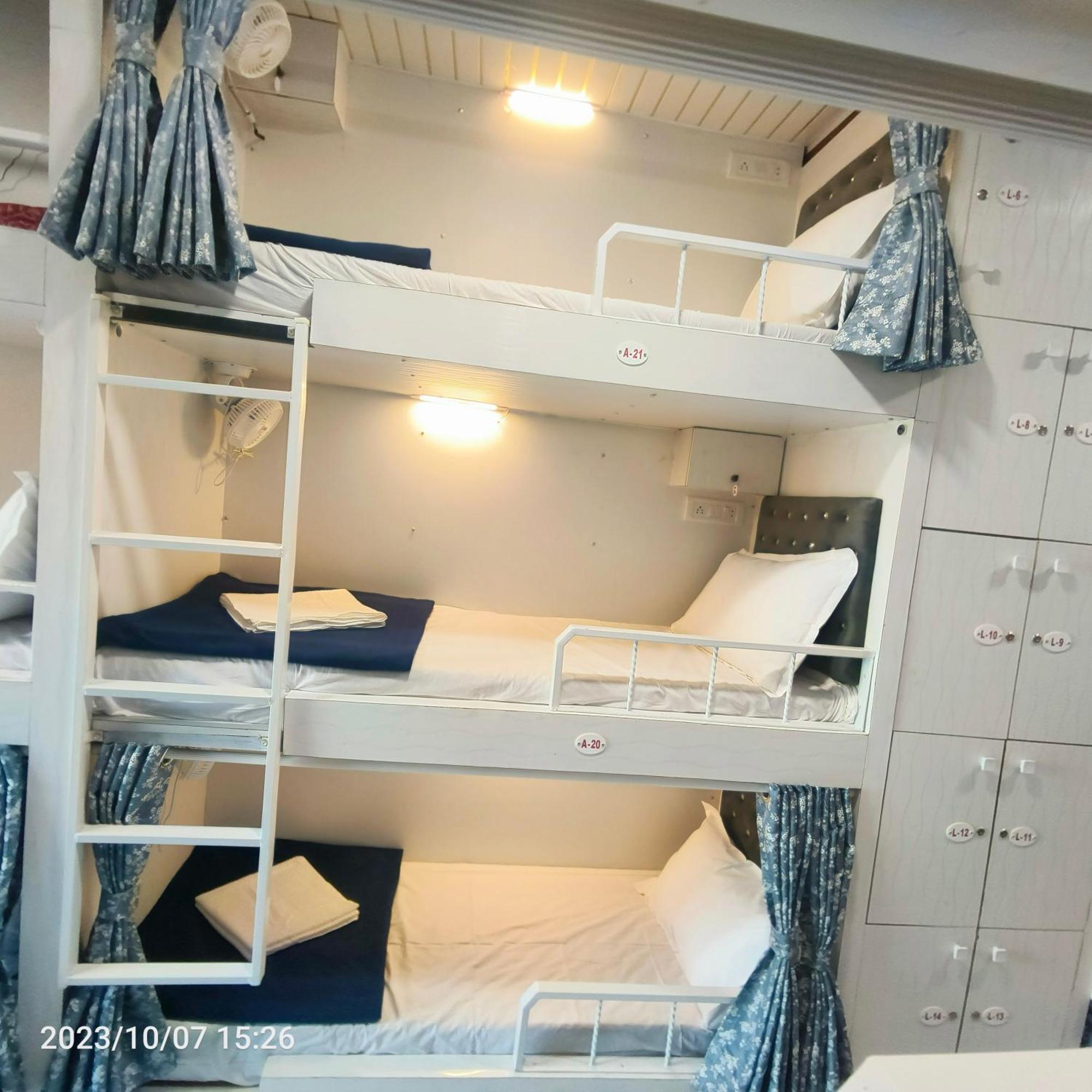 Marol Metro Guest house *