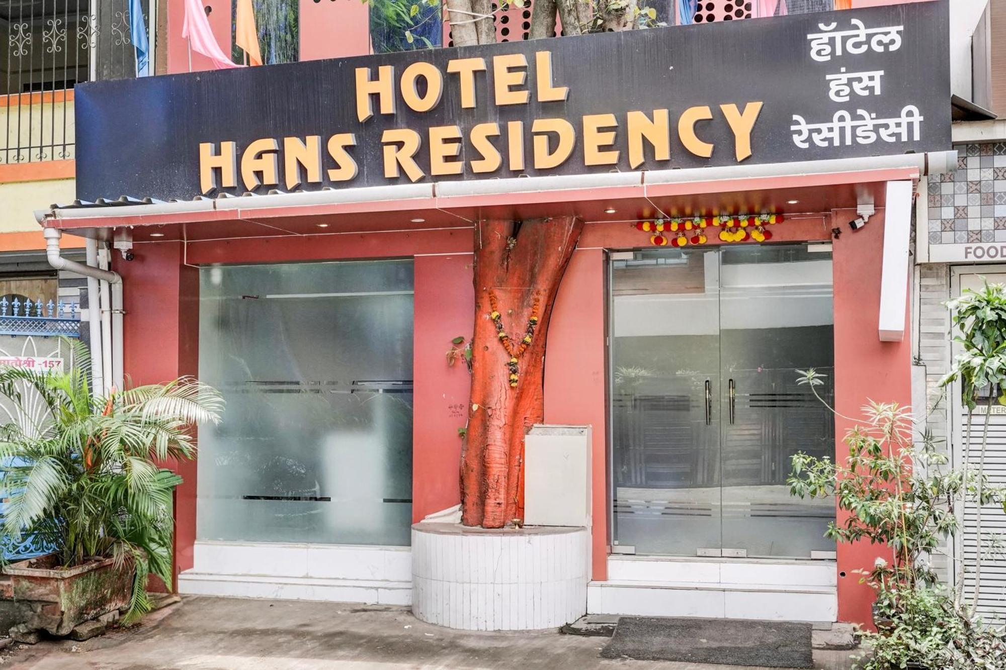 O Hans Residency Hotel 3*