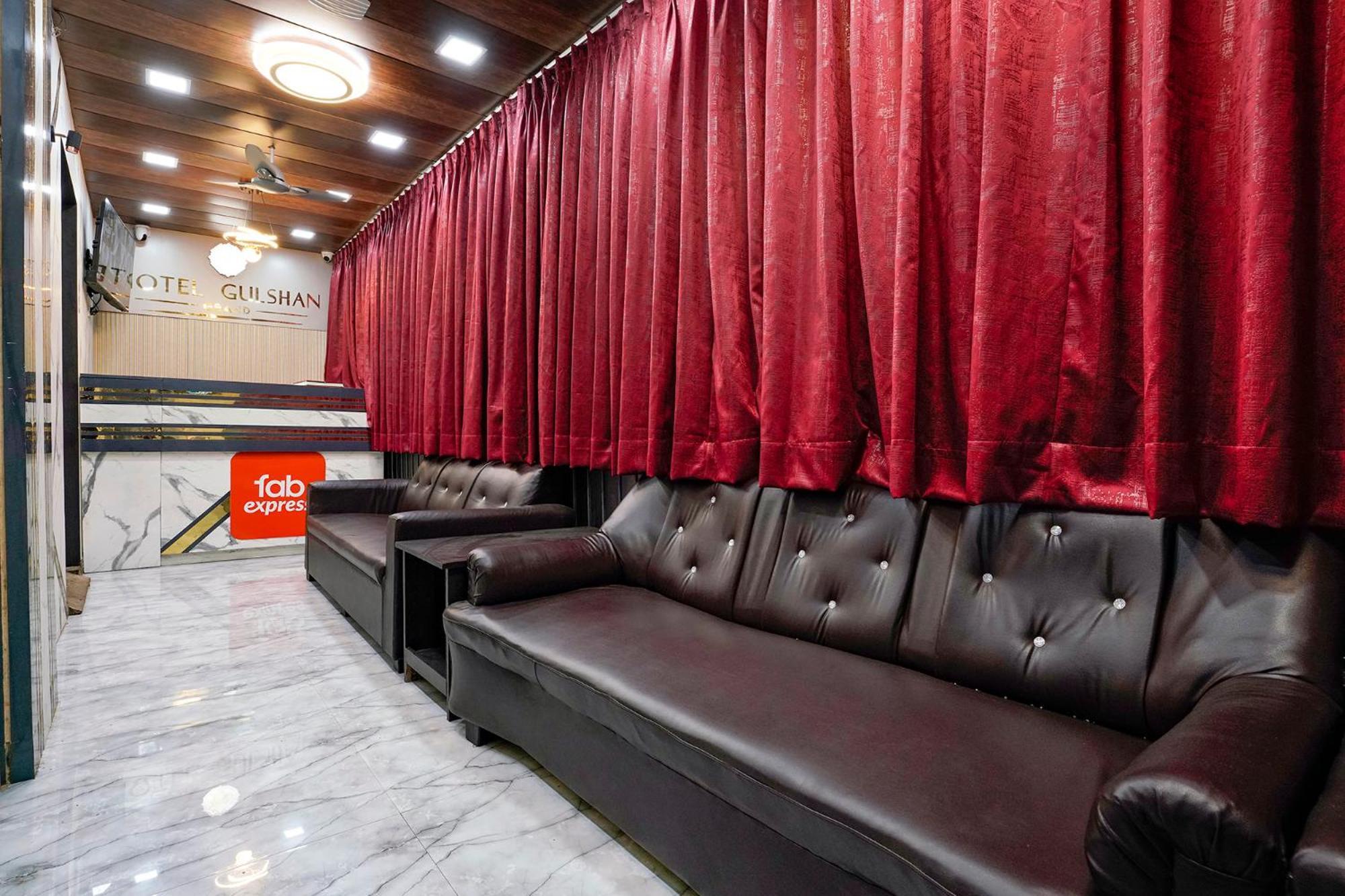 Fabexpress Gulshan Grand - Nr Gateway Of India