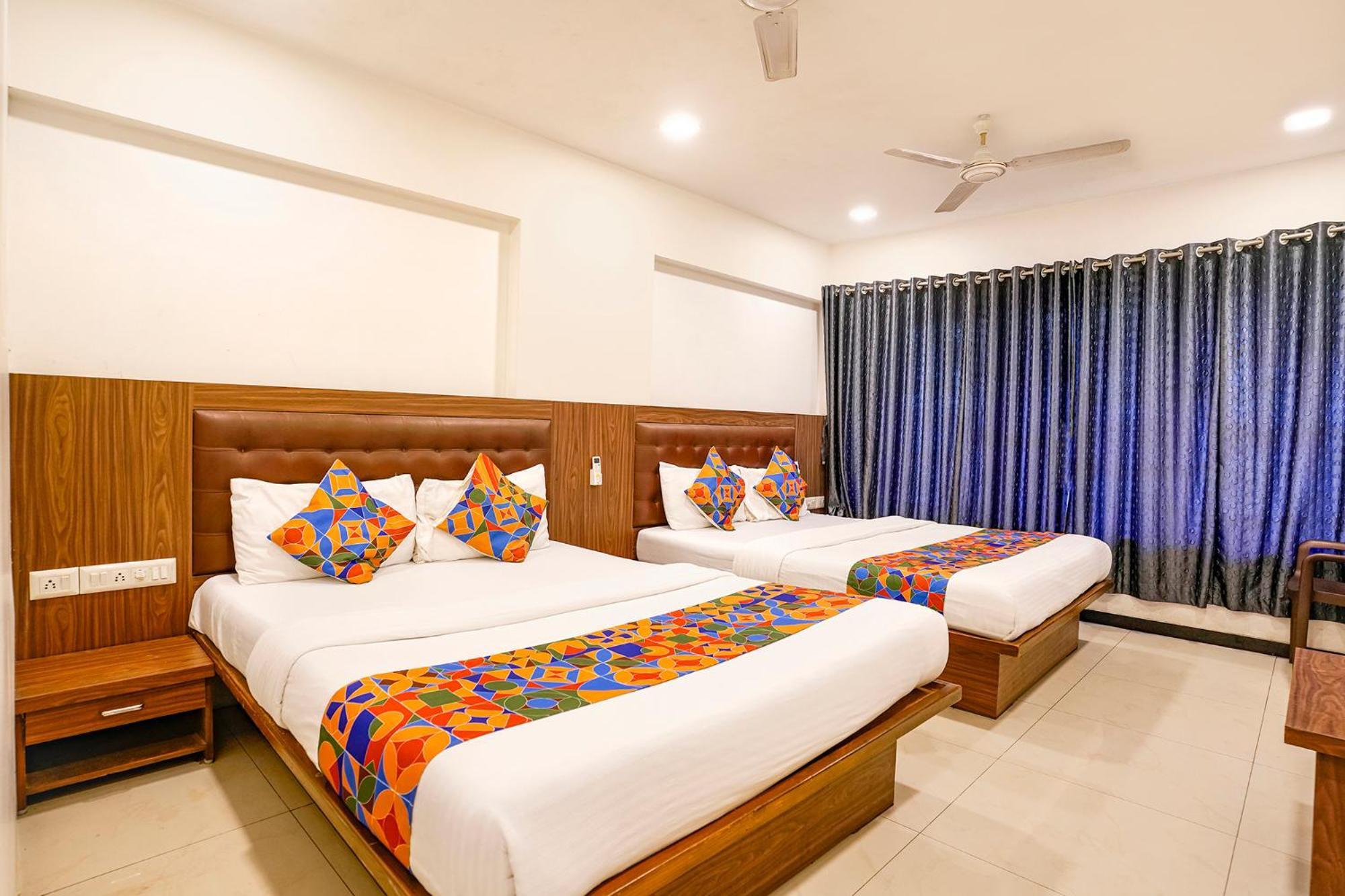 Hotel Fabhotel Shiv Leela Grand Mumbai