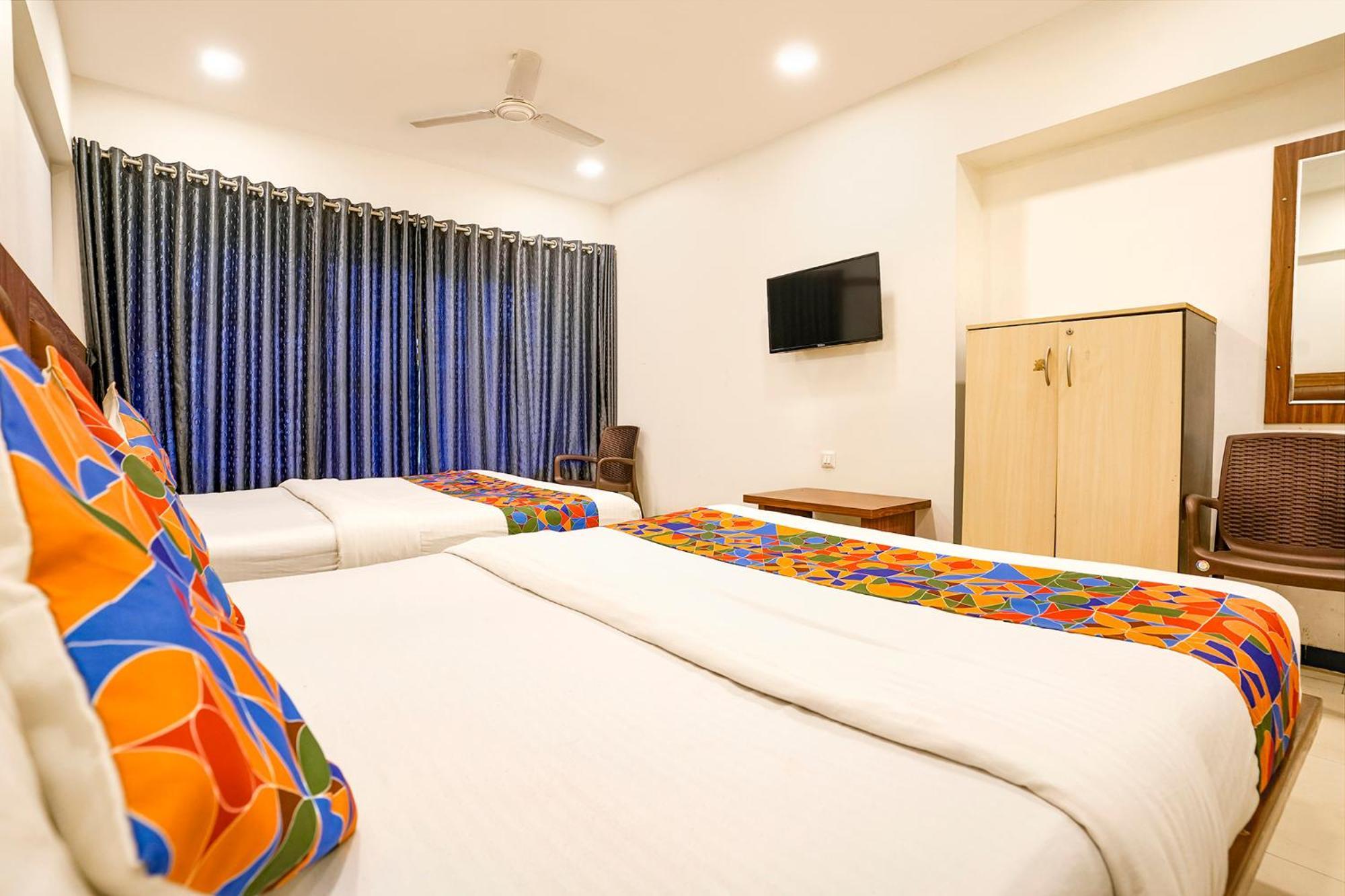 Fabhotel Shiv Leela Grand