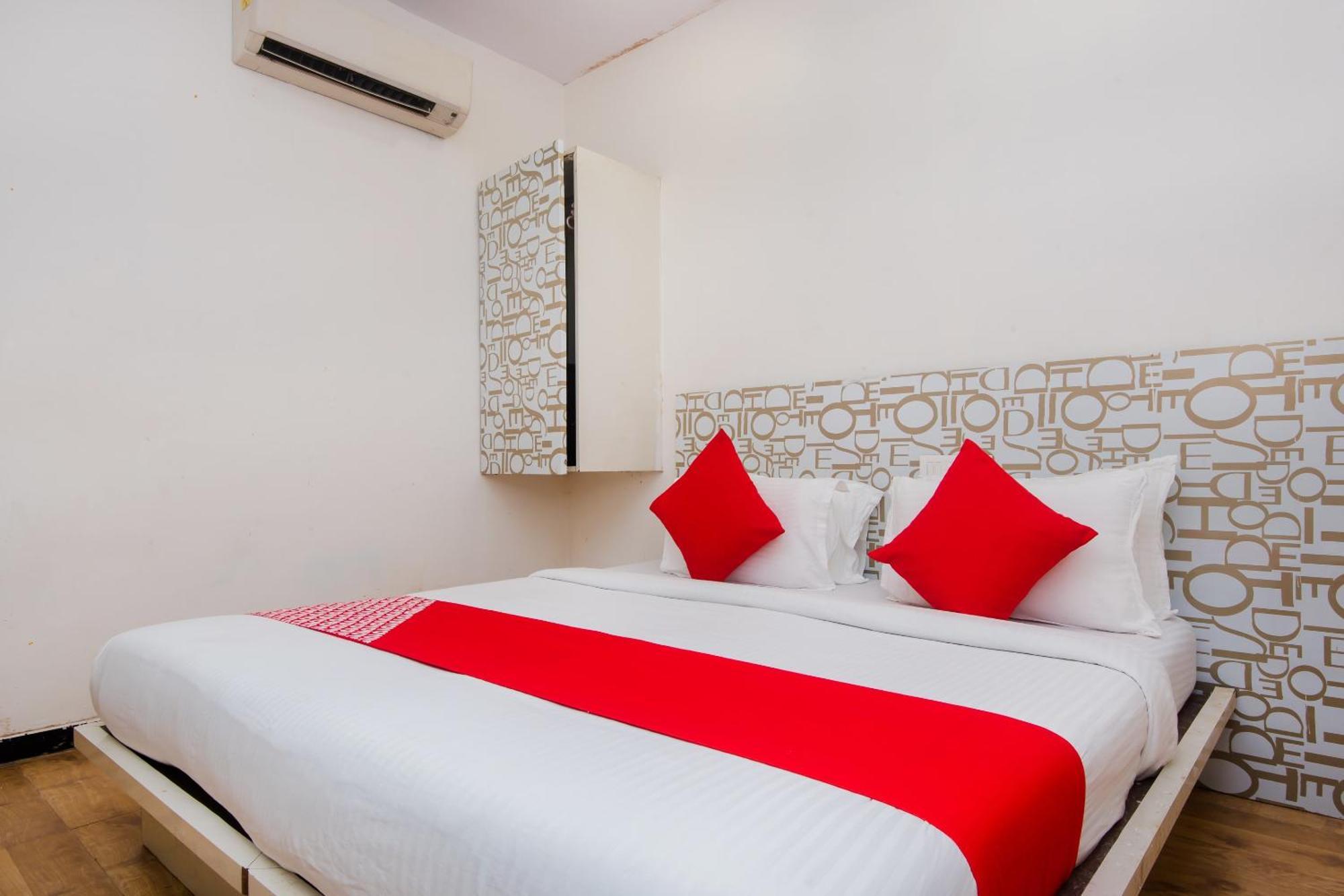 Hotel O Blue Pearl Residency Near Chhatrapati Shivaji International Airport 3*