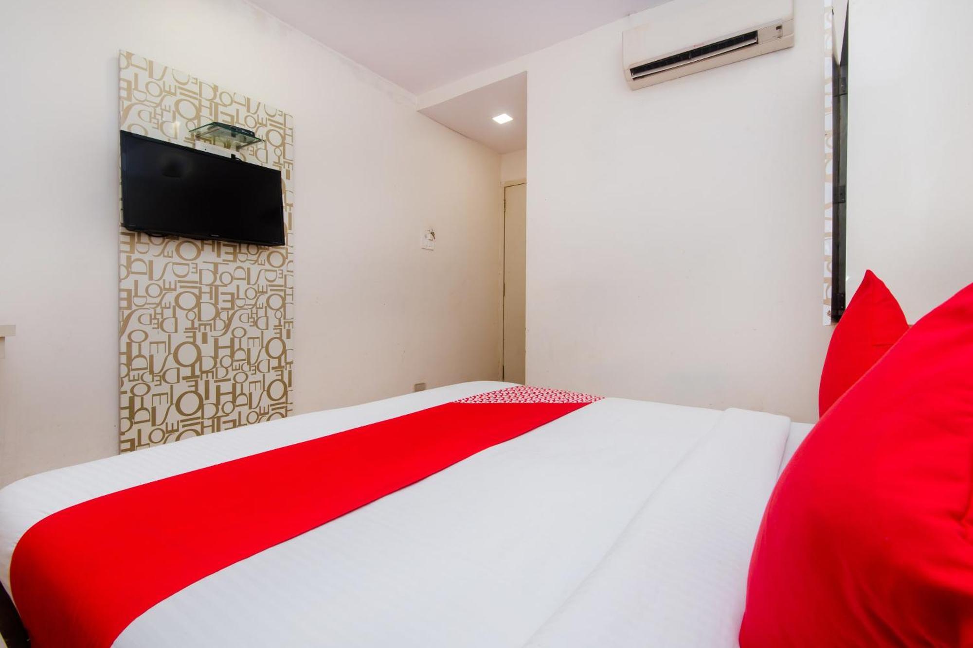 O Blue Pearl Residency Near Chhatrapati Shivaji International Airport Hotel 3*
