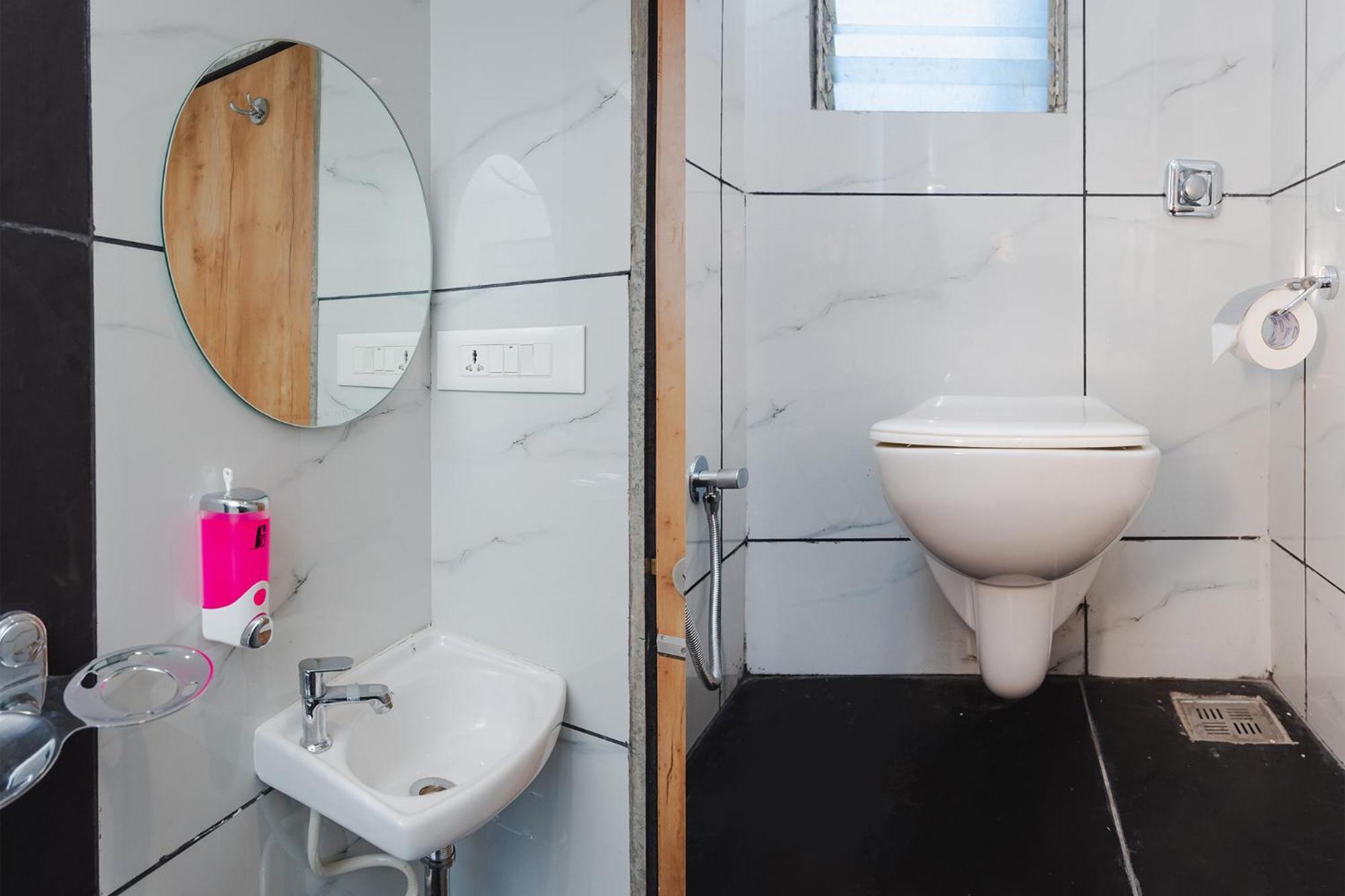 Fabhotel Airport Palace - Nr International Airport Hotel 3*