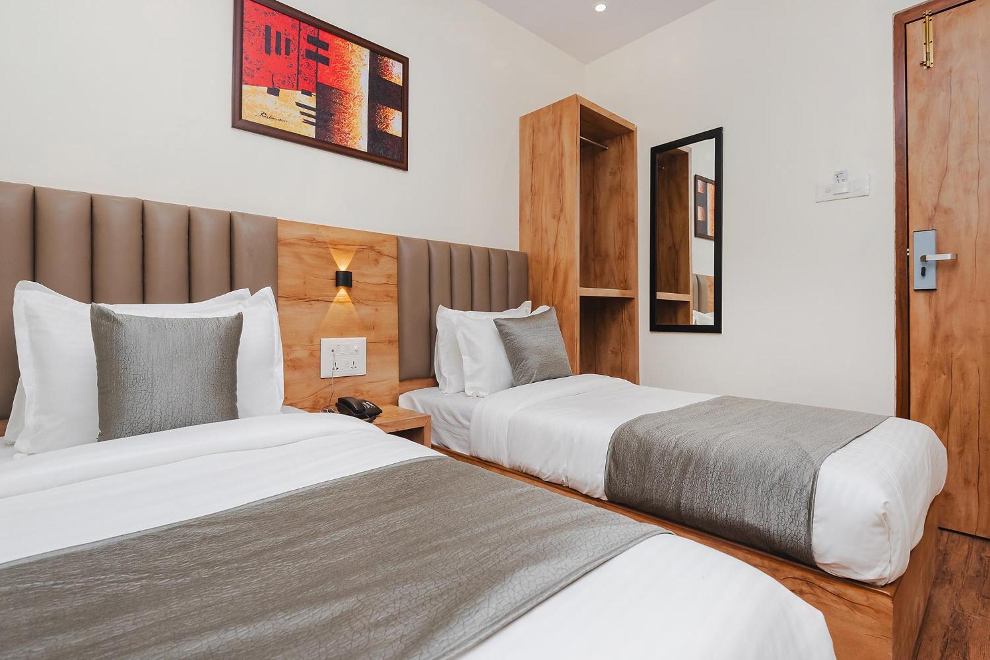 Fabhotel Airport Palace - Nr International Airport Hotel Mumbai