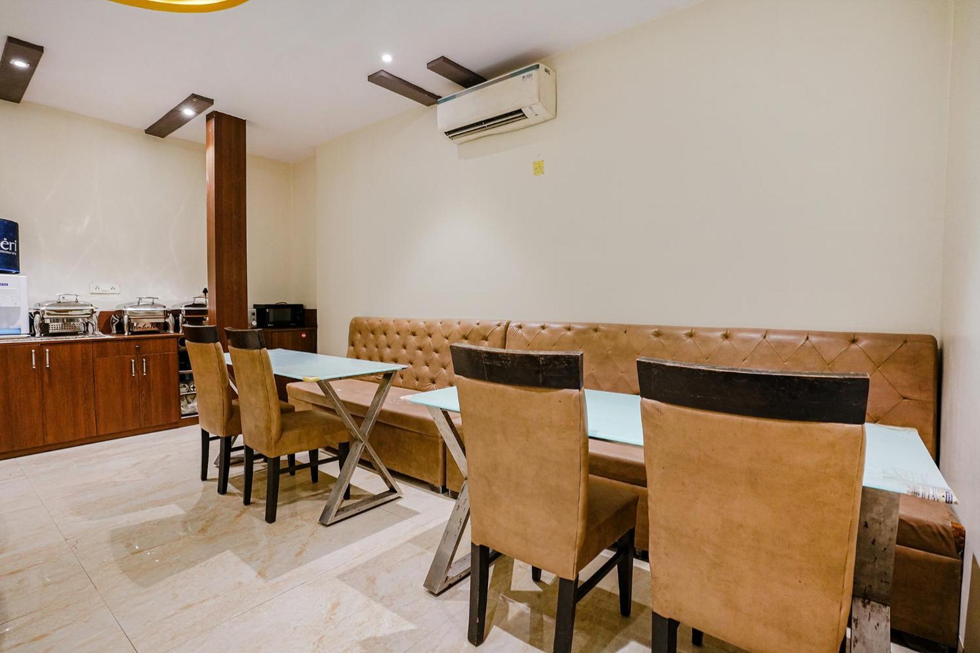 Fabexpress Embassy - Nr Bkc Hotel 3*