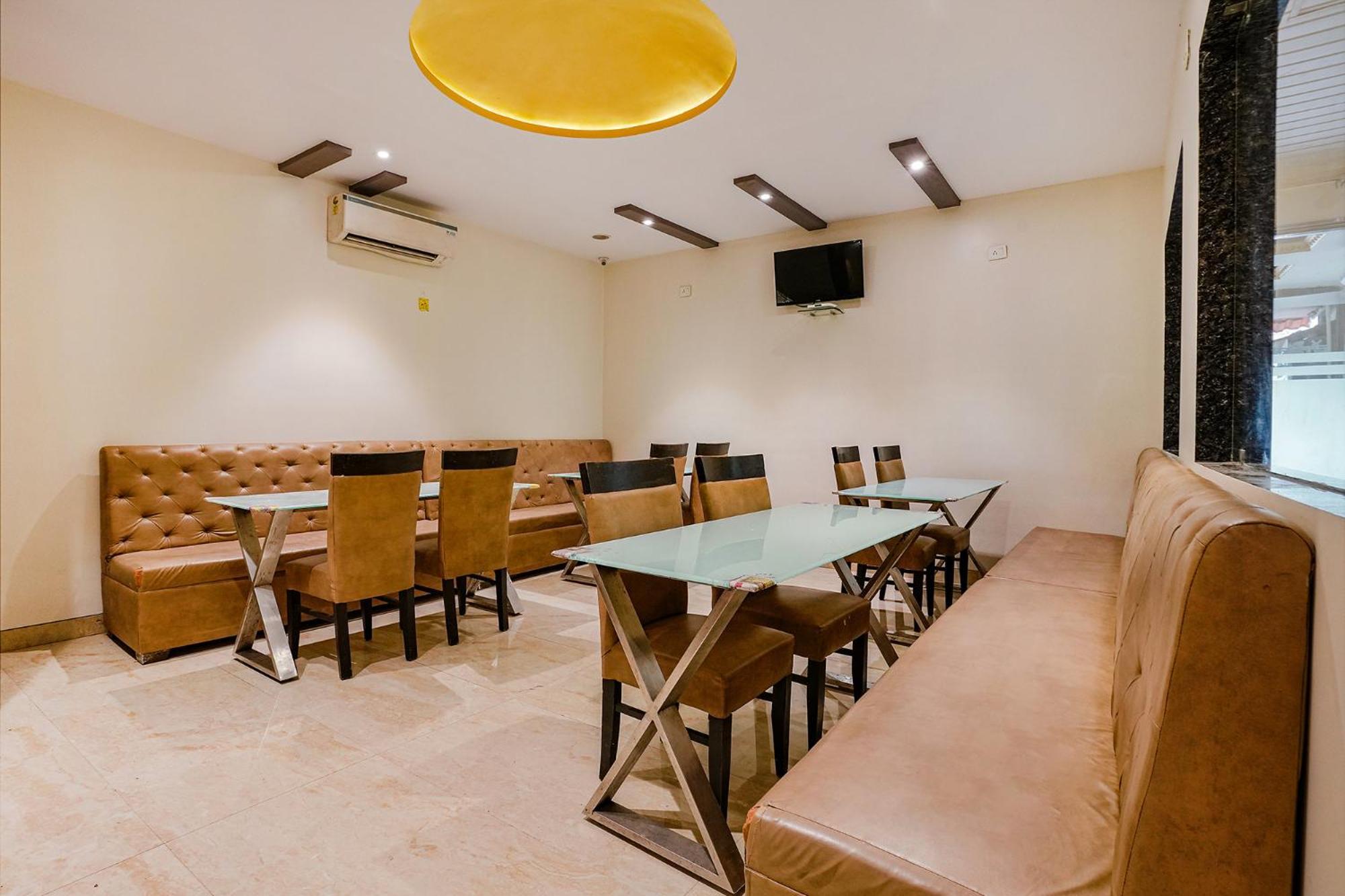 Fabexpress Embassy - Nr Bkc