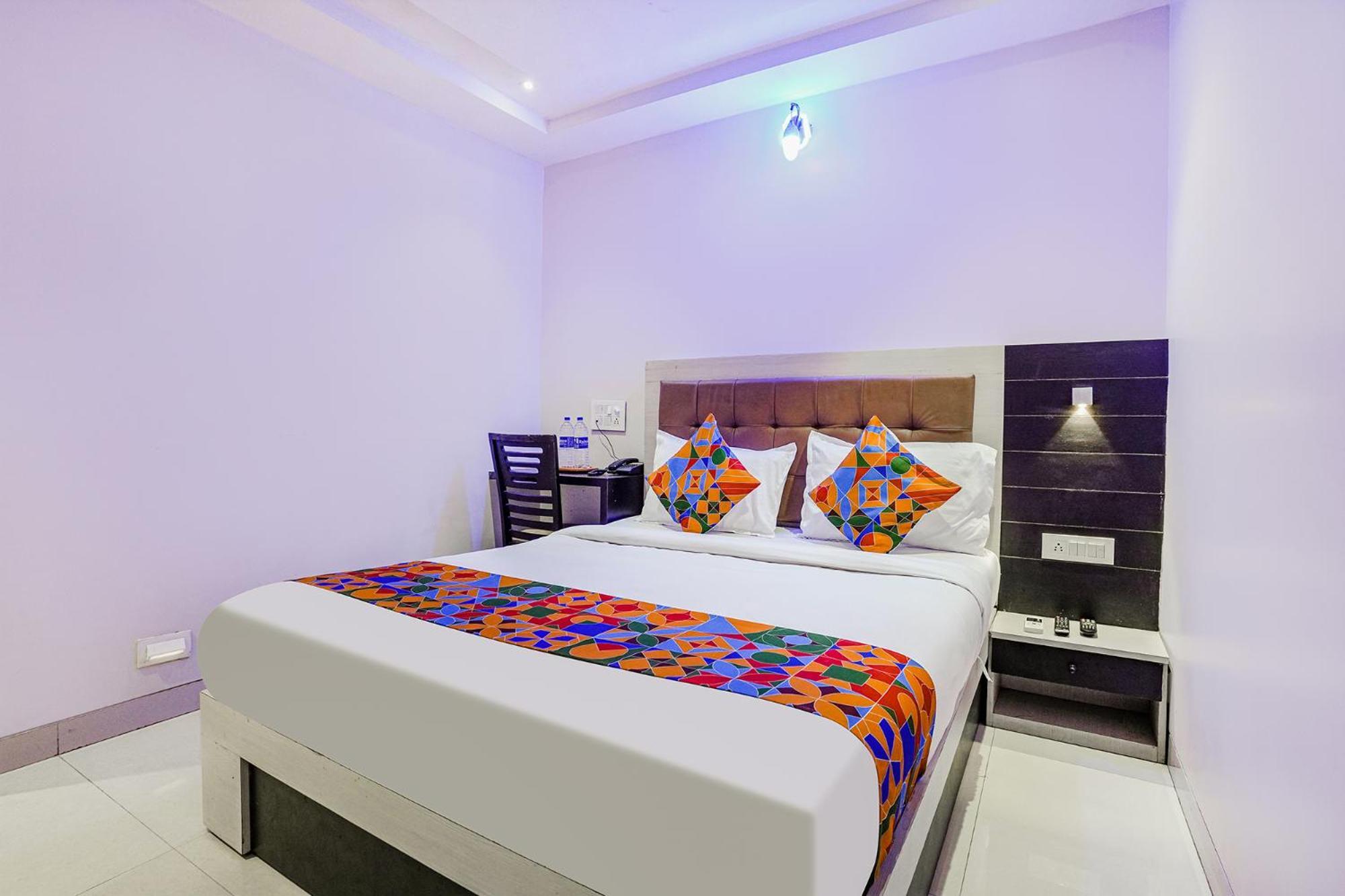 Fabexpress Embassy - Nr Bkc 3*