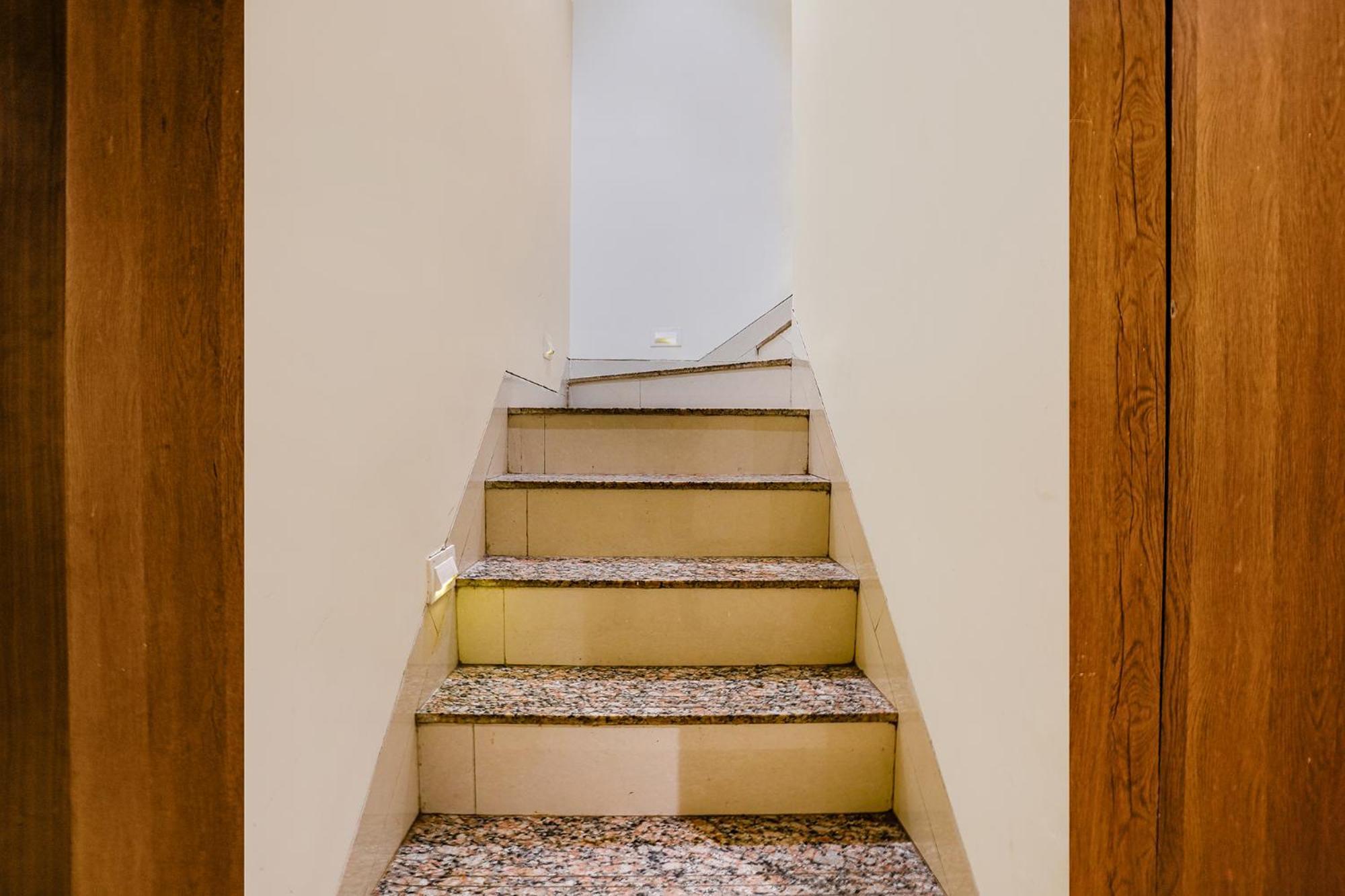 Fabexpress Embassy - Nr Bkc Mumbai