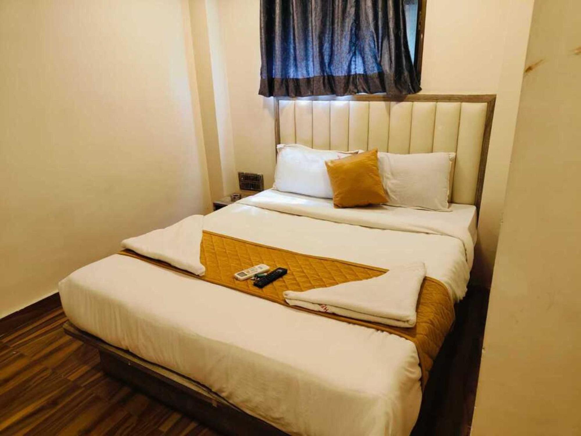 Pride - Kurla West Hotel 3*