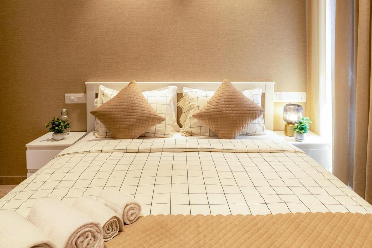 1 Bhk Comfort And Royale Flat Mumbai