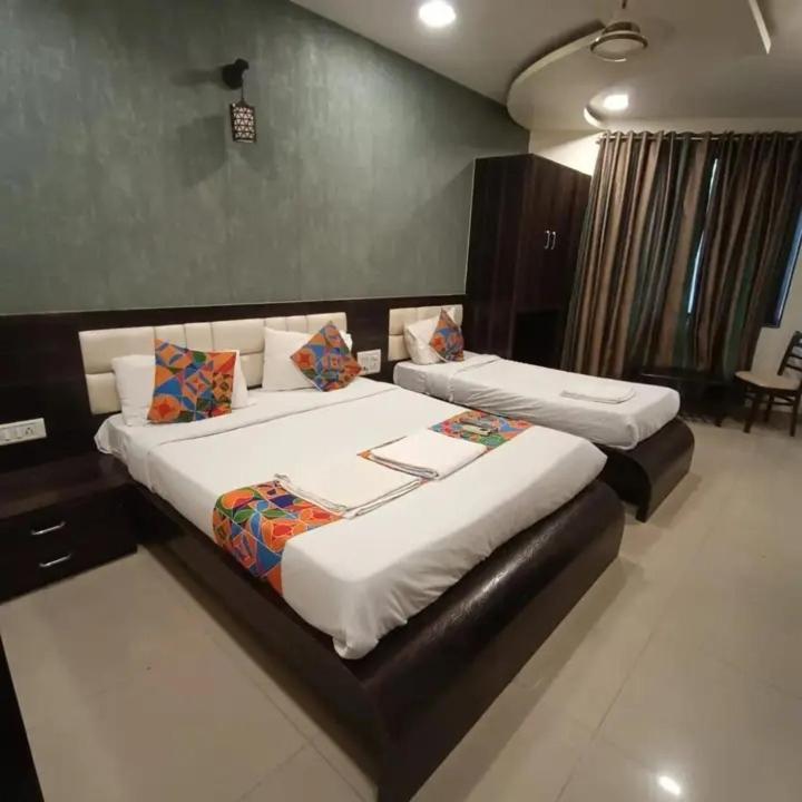F1 3* Mumbai