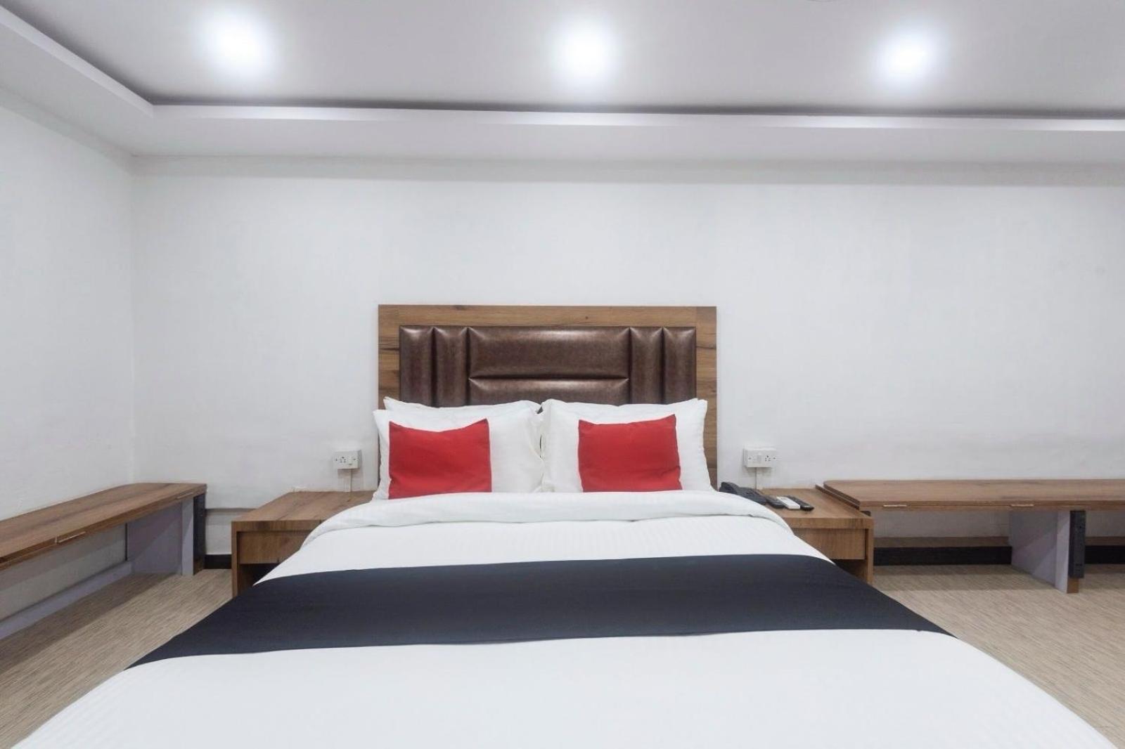 Hotel O Babas Residency Mumbai