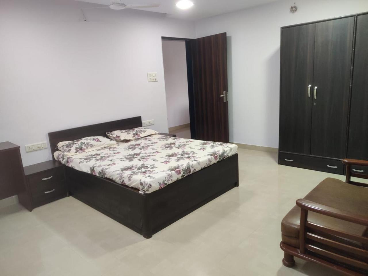 Bosslynn Guest house Mumbai