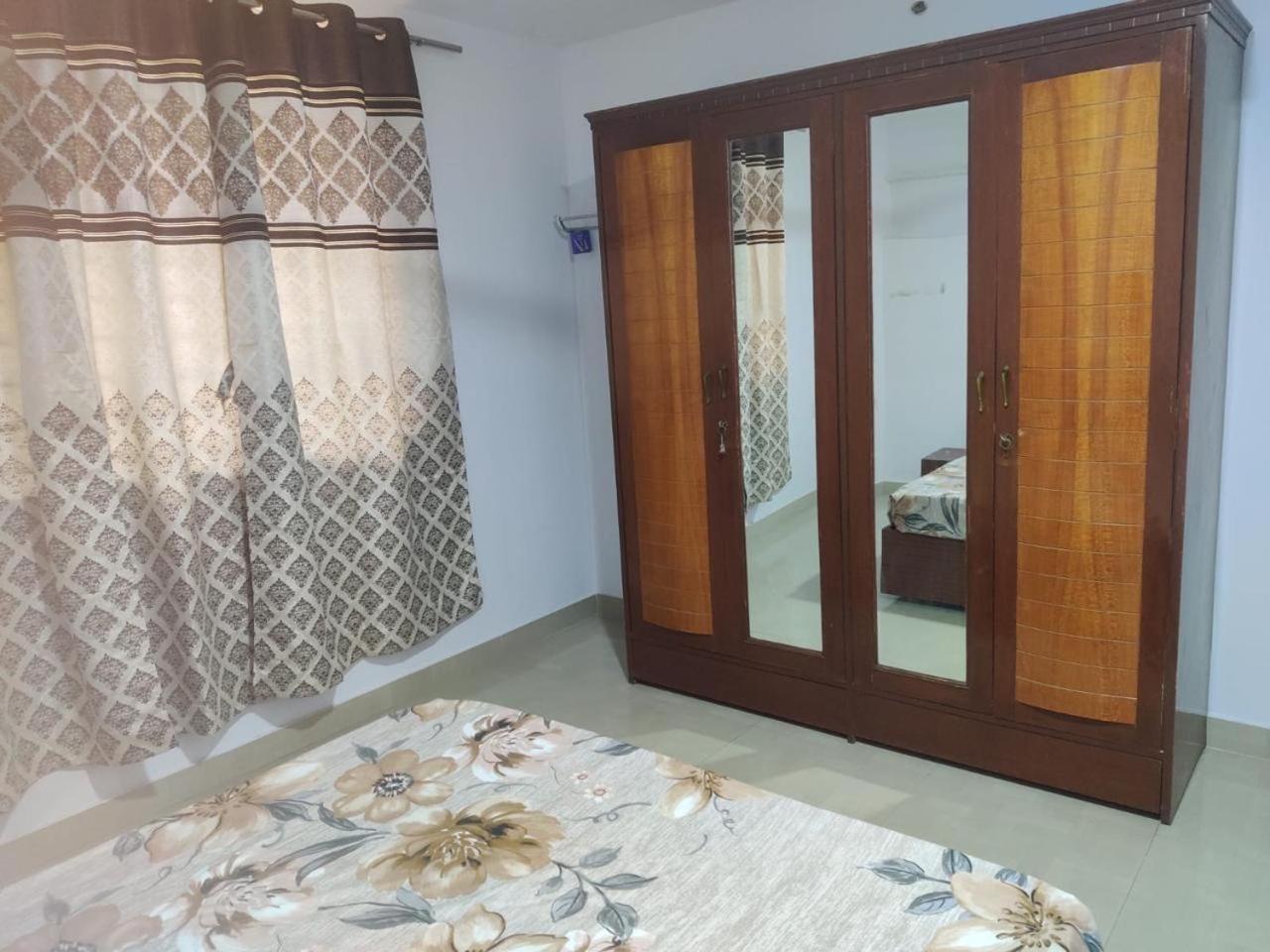 Bosslynn Guest house Mumbai
