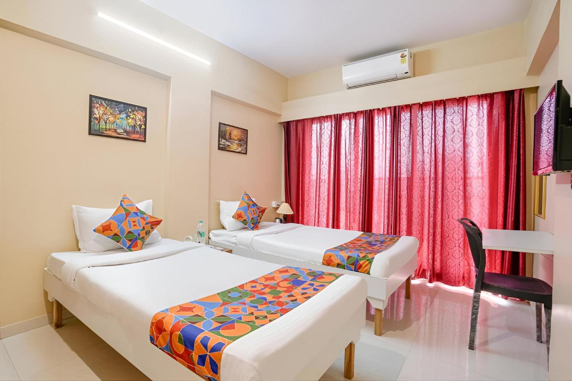 Retreats At Welcome Nr International Airport * Mumbai