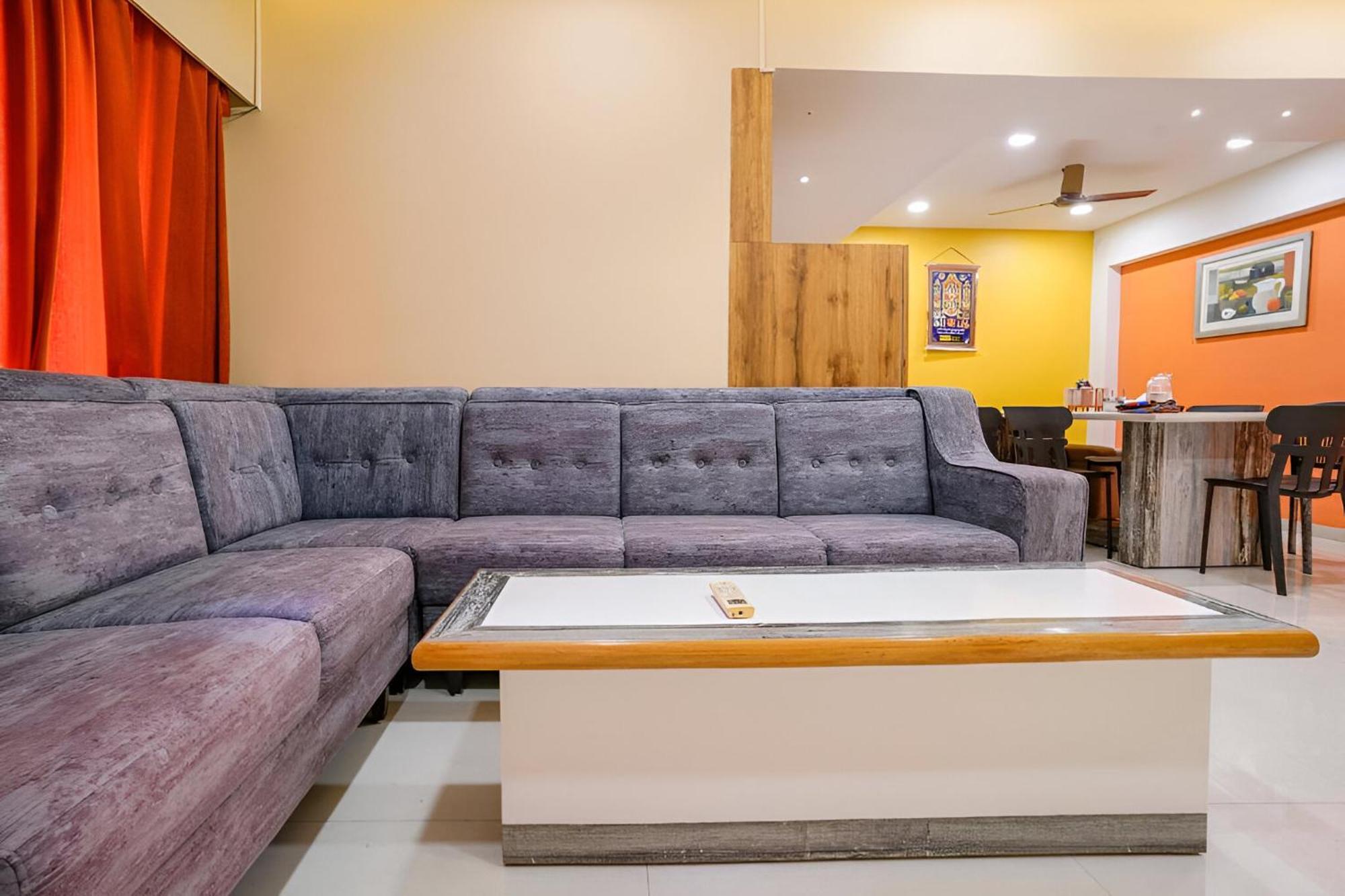 Retreats At Welcome Nr International Airport Mumbai