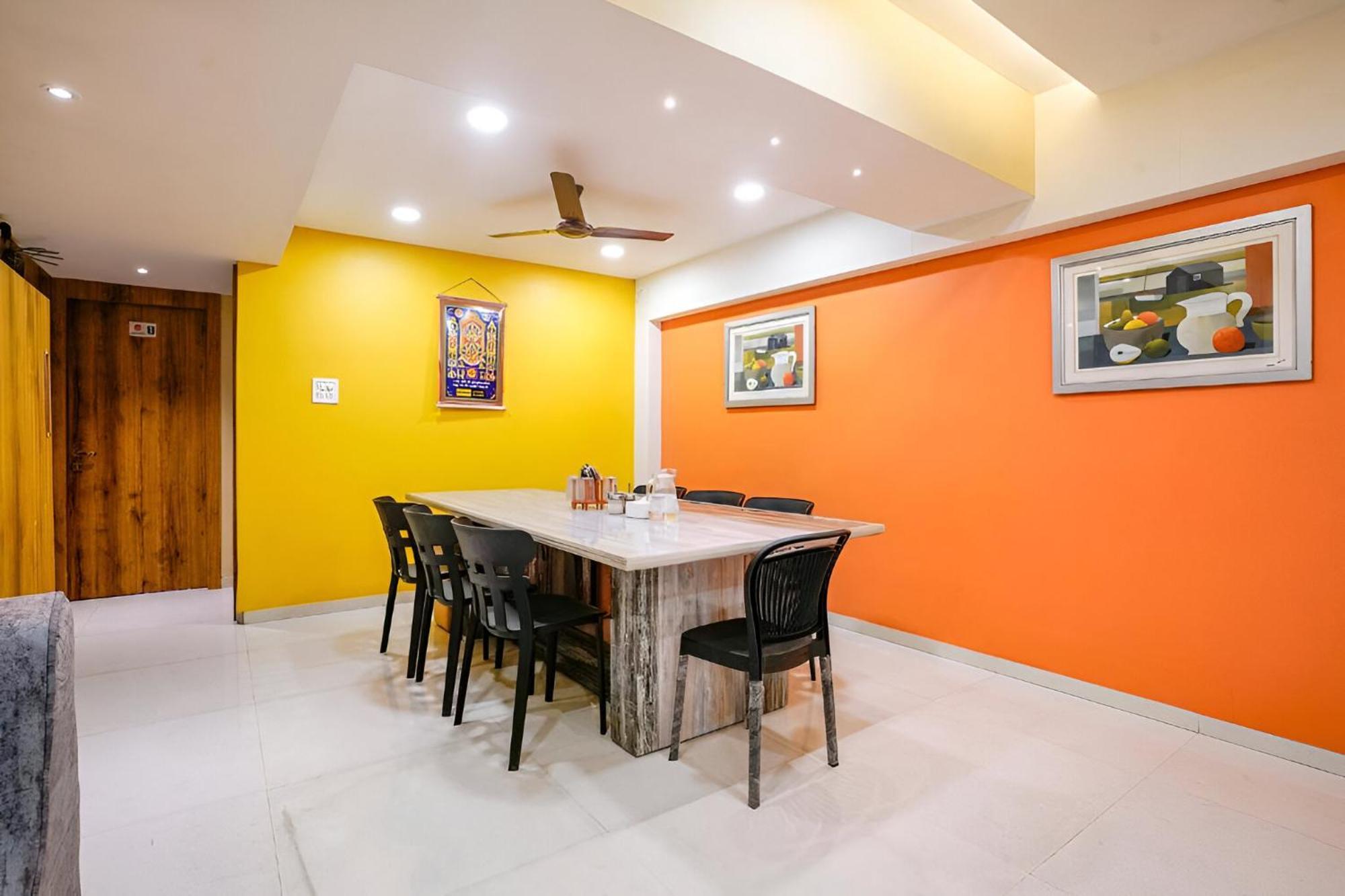 Retreats At Welcome Nr International Airport Mumbai