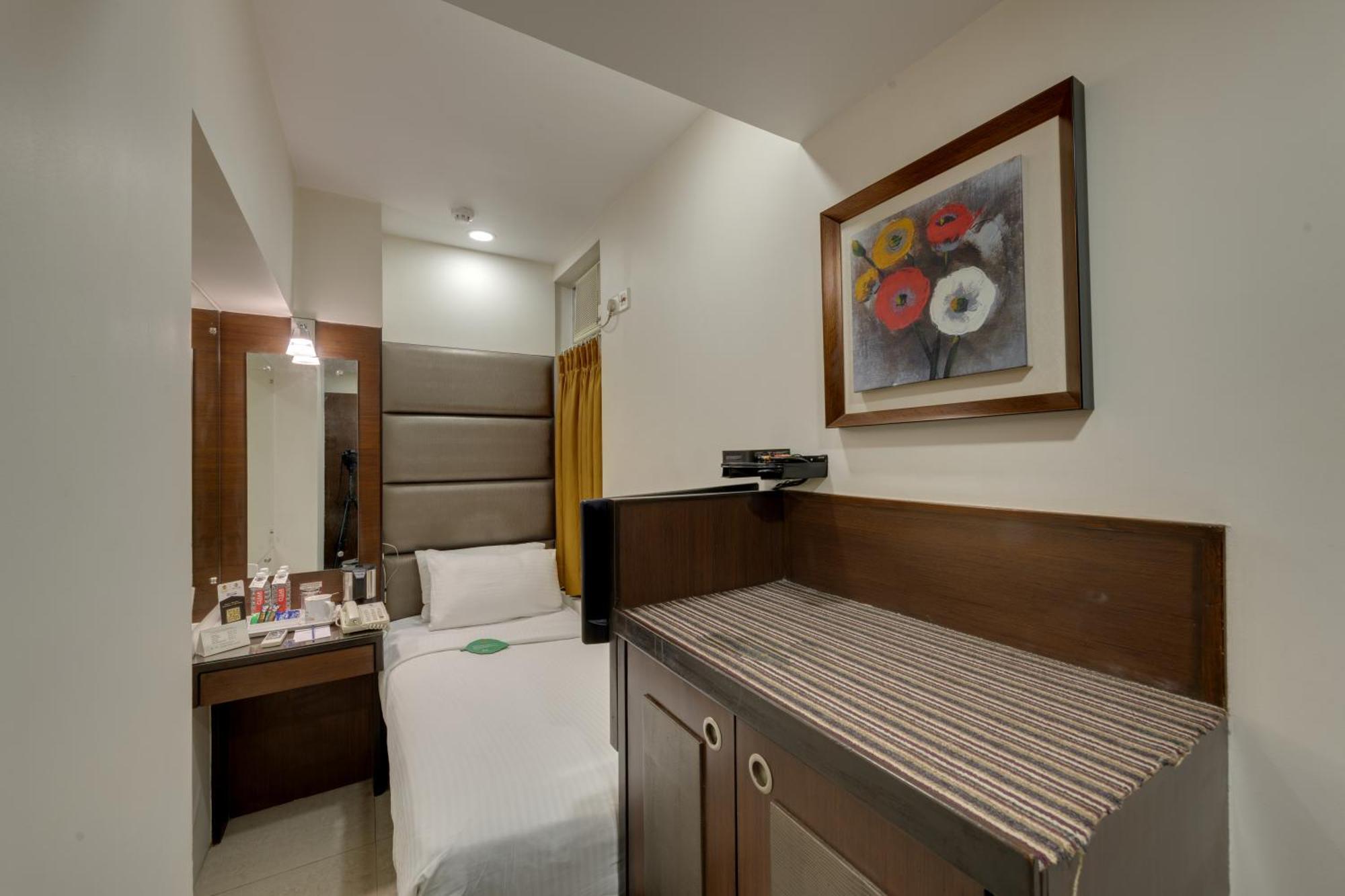 Suba Galaxy Hotel 4*