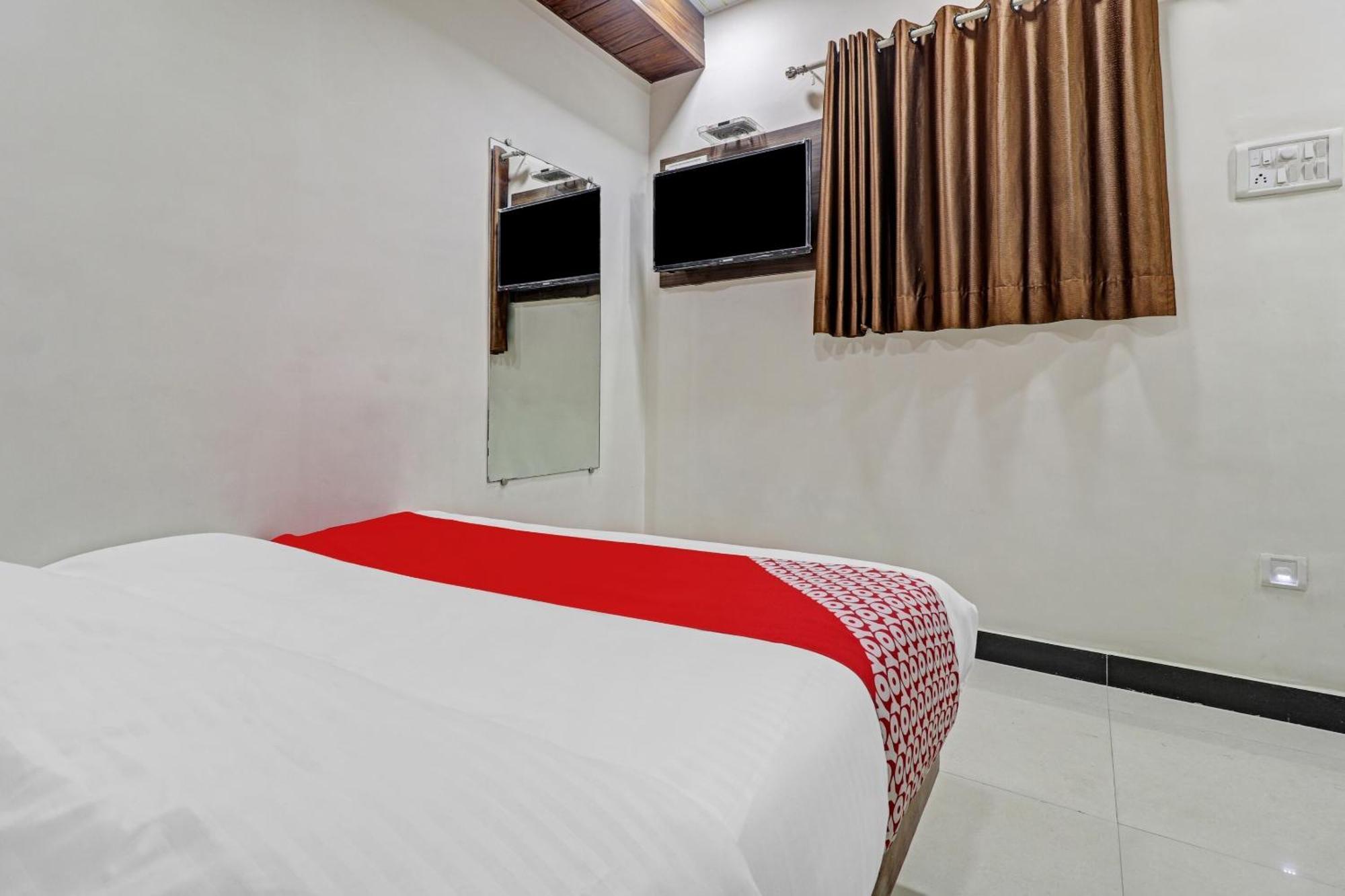 Hotel O Residency