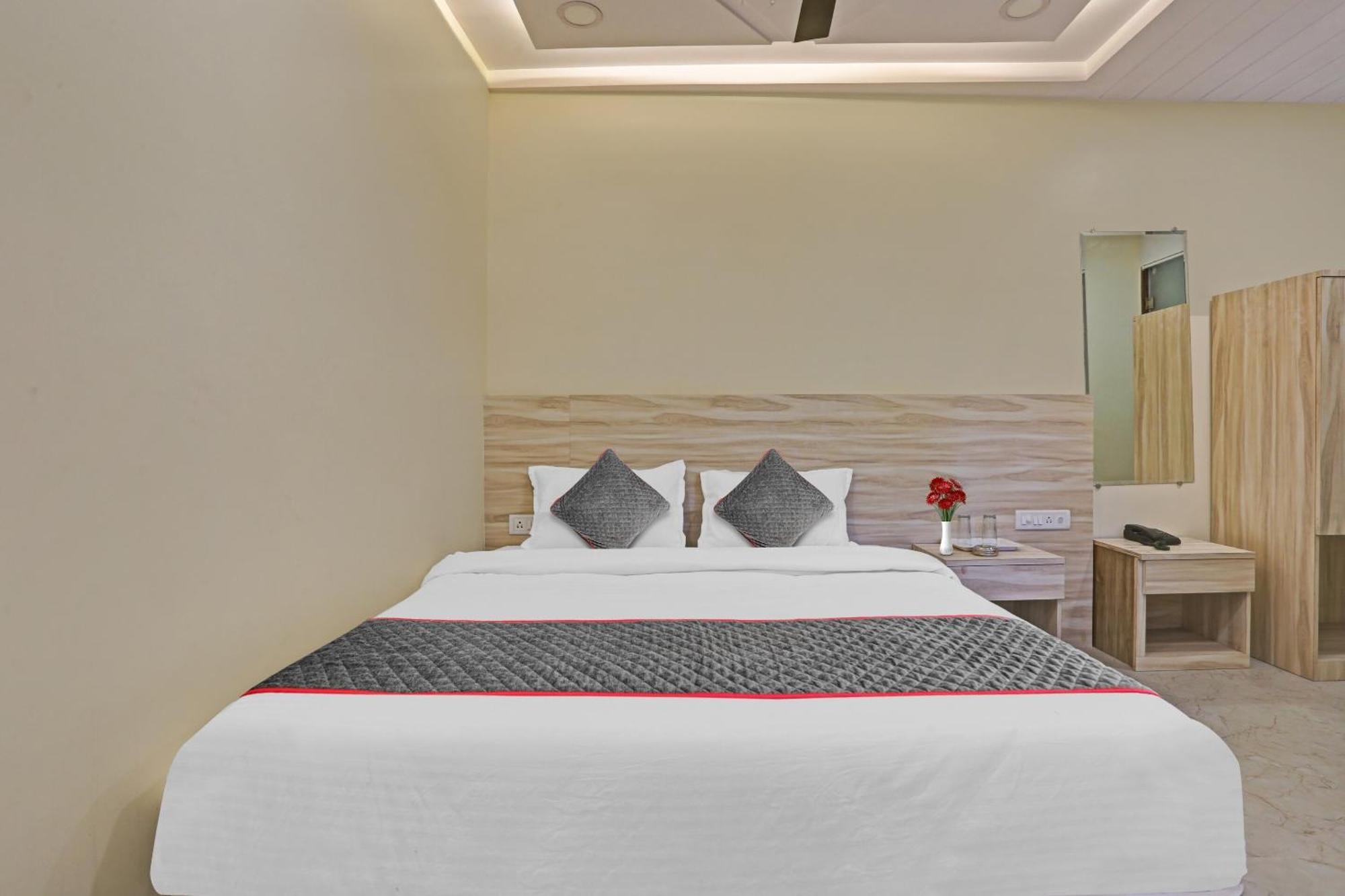 O Kiwi International 4* Mumbai