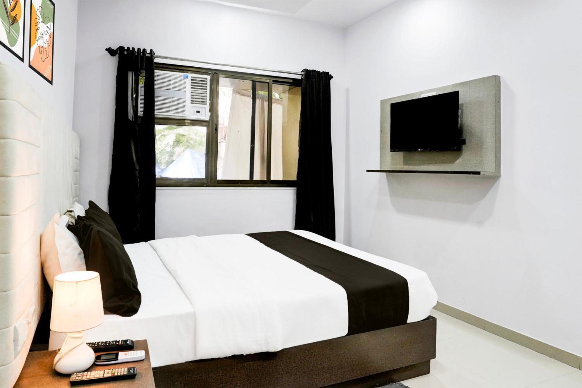 Hotel Super O Four Formerly Ardaas Residency *