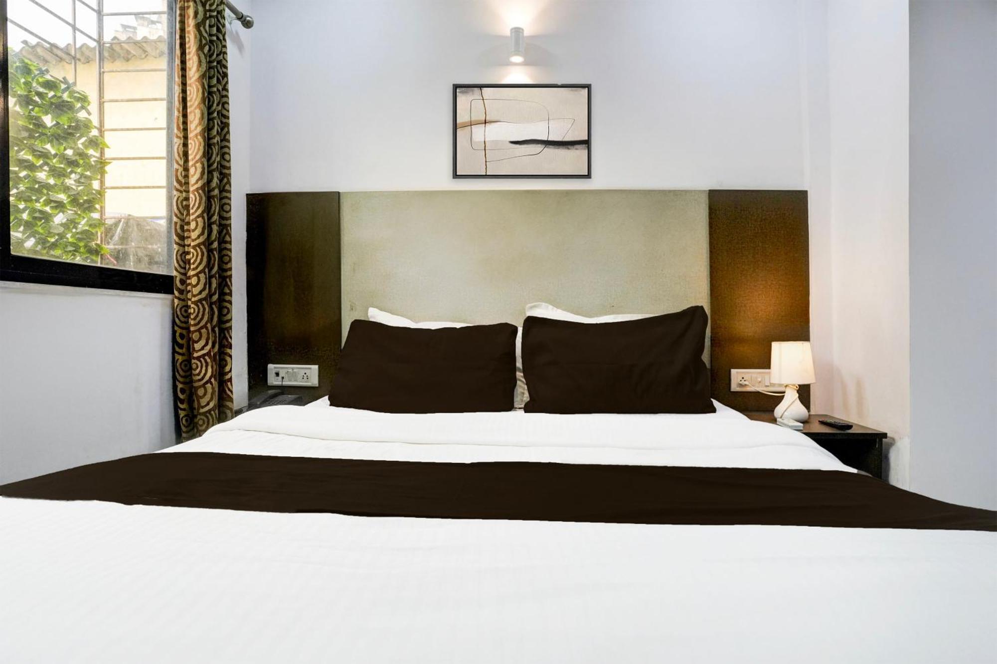 Super O Four Formerly Ardaas Residency Hotel *
