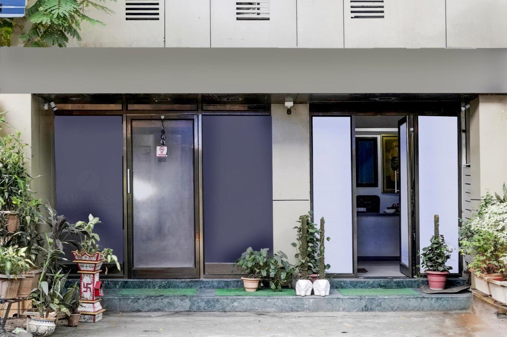 Super O Four Formerly Ardaas Residency * Mumbai